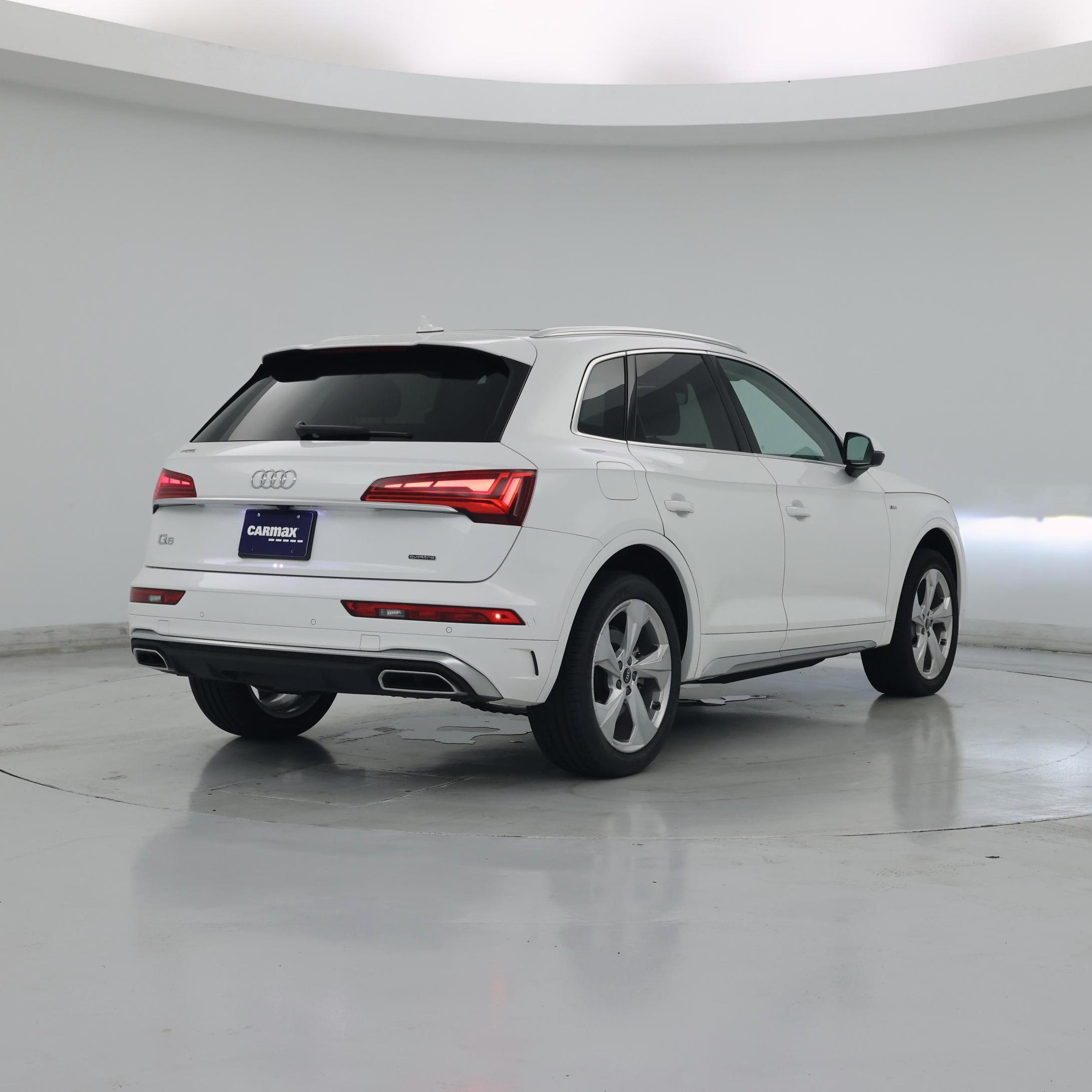 Thumbnail: 2022 Audi Q5 - 8