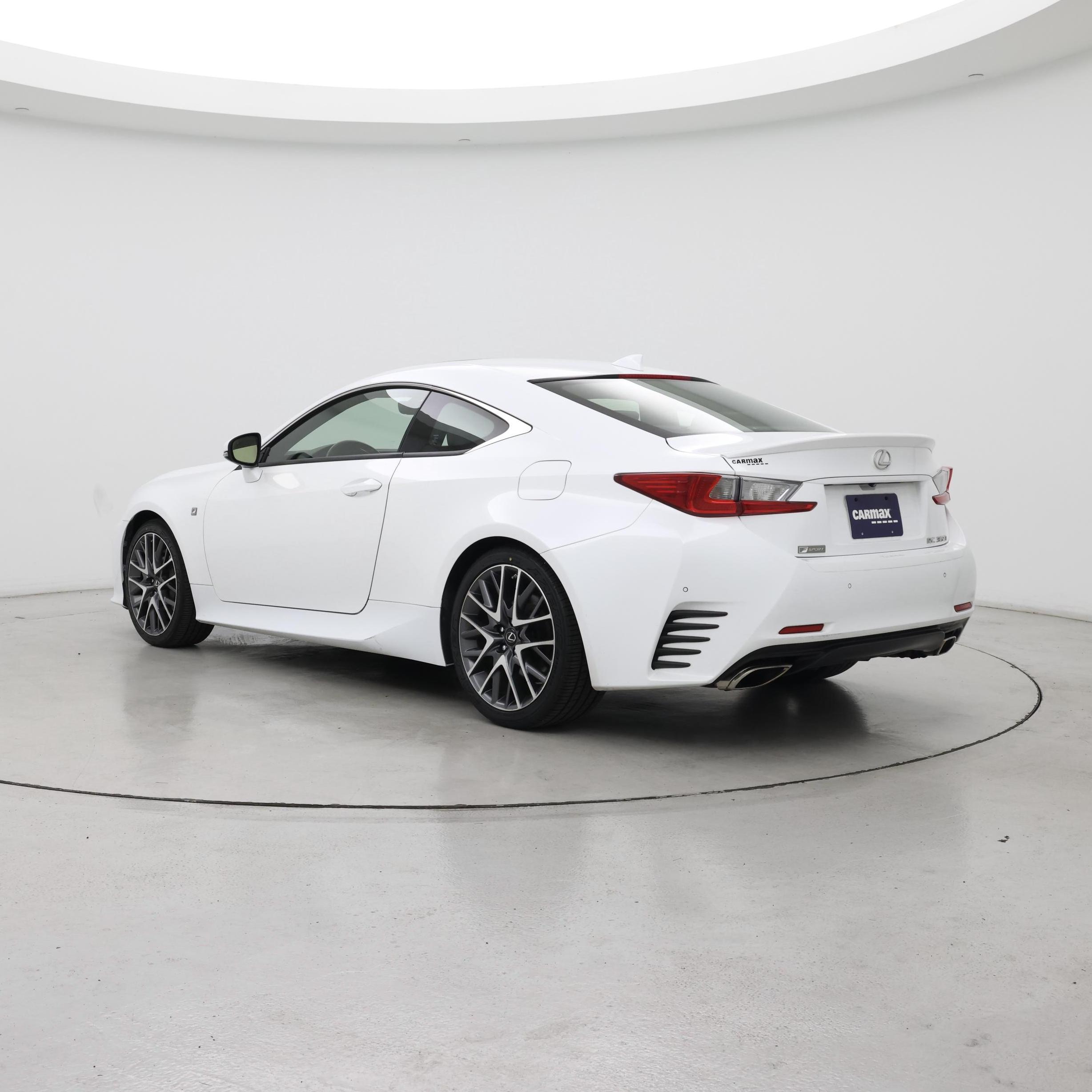 Thumbnail: 2015 Lexus RC - 2
