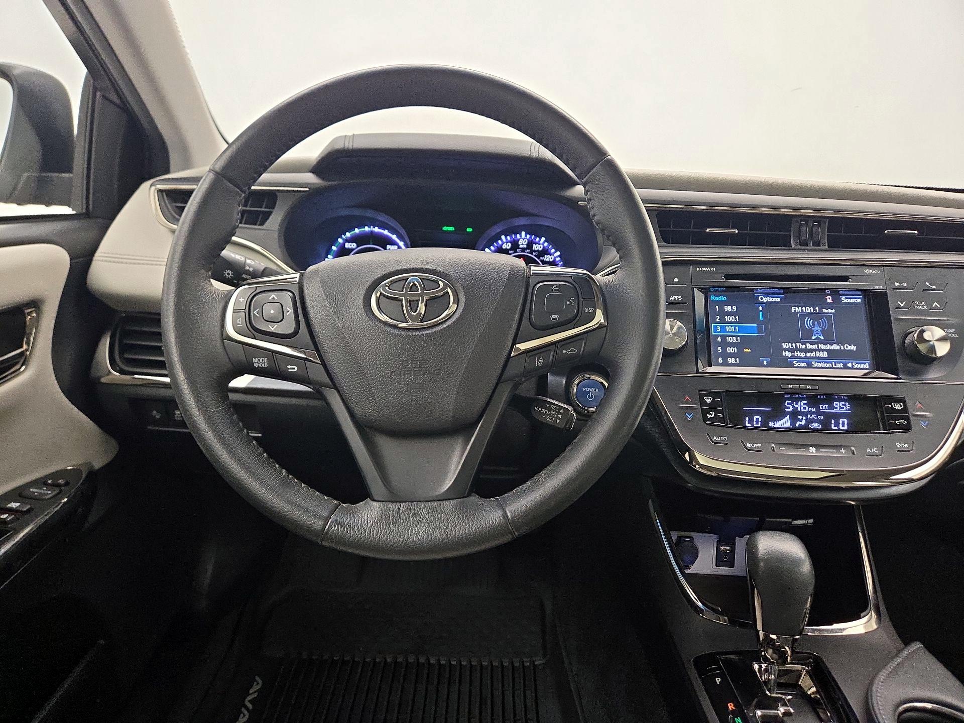 Thumbnail: 2018 Toyota Avalon - 10