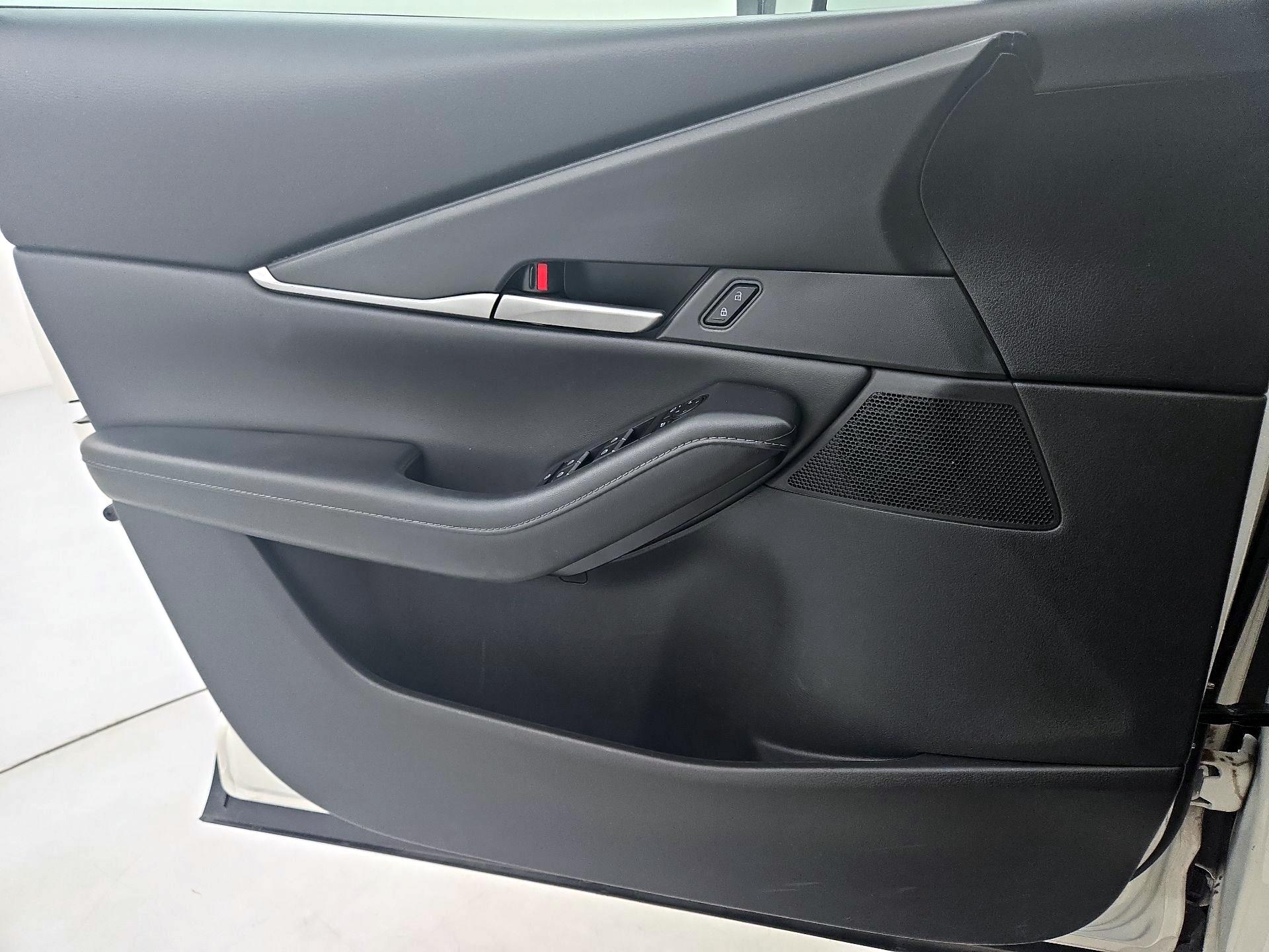 Thumbnail: 2023 Mazda CX-30 - 12