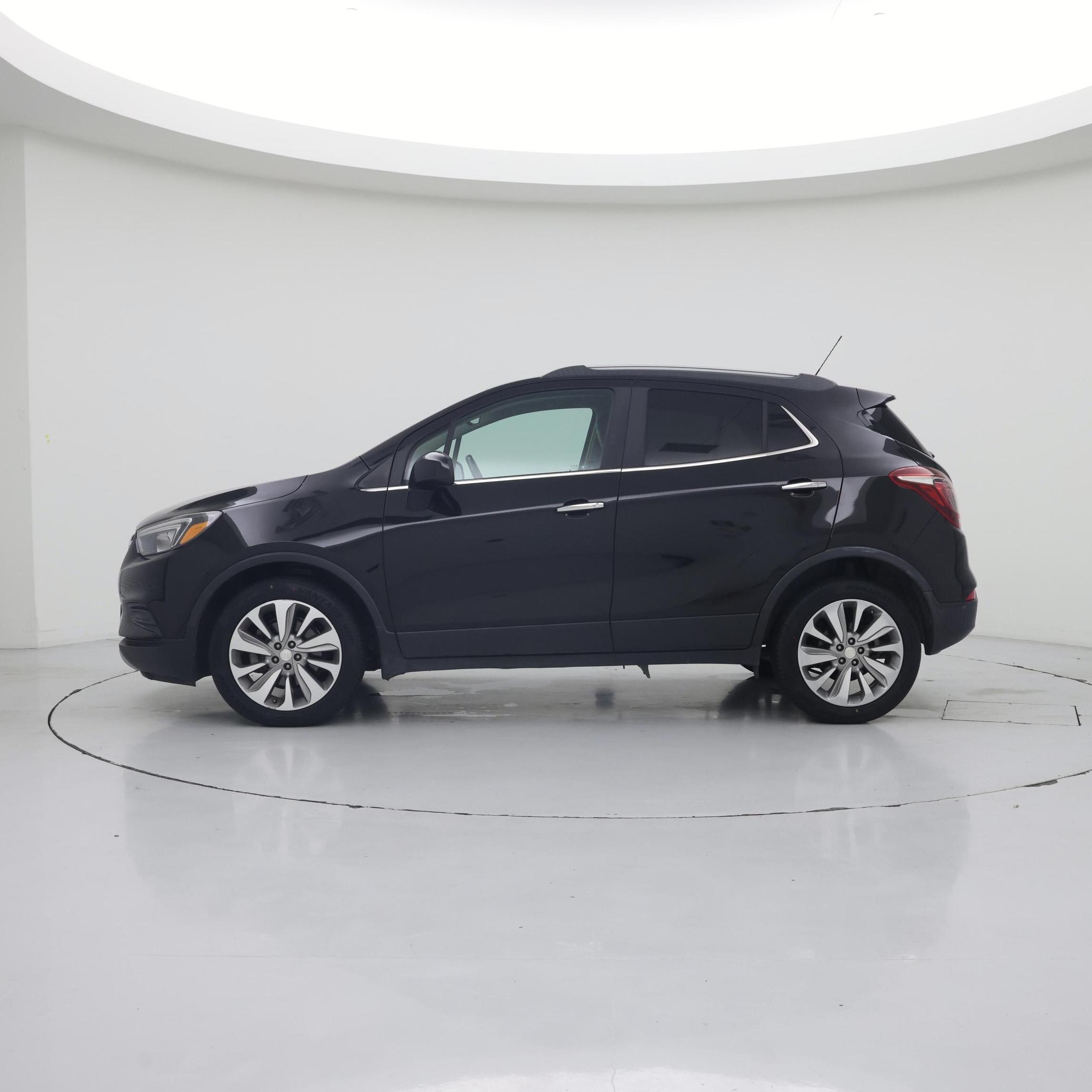 Thumbnail: 2020 Buick Encore - 3