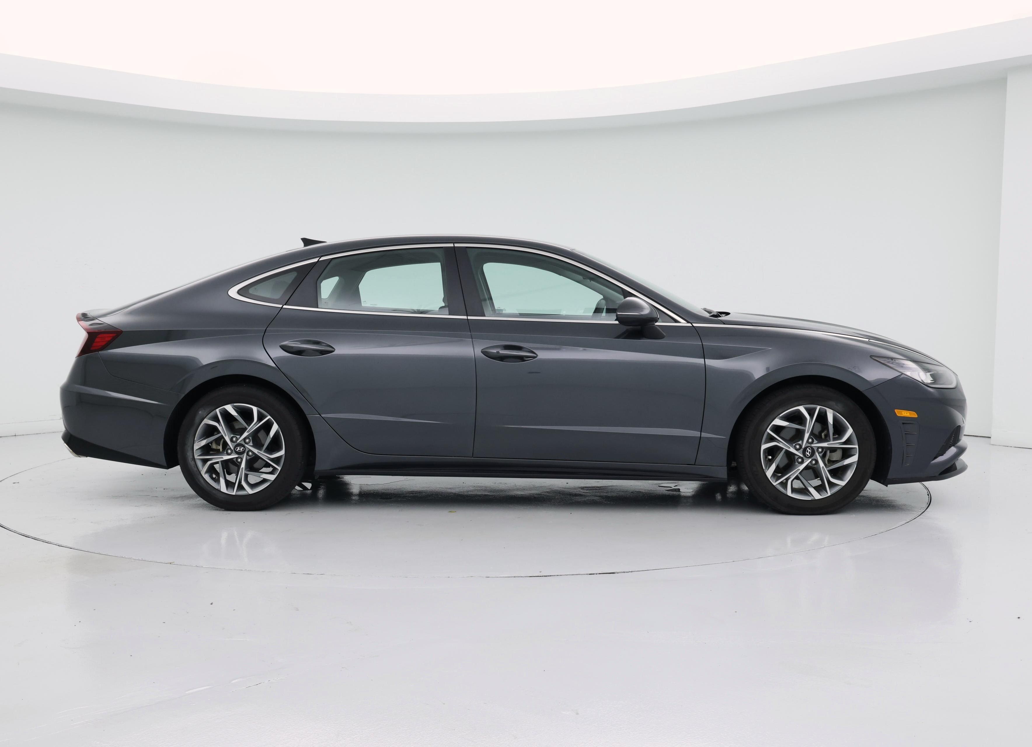 Thumbnail: 2023 Hyundai Sonata - 7