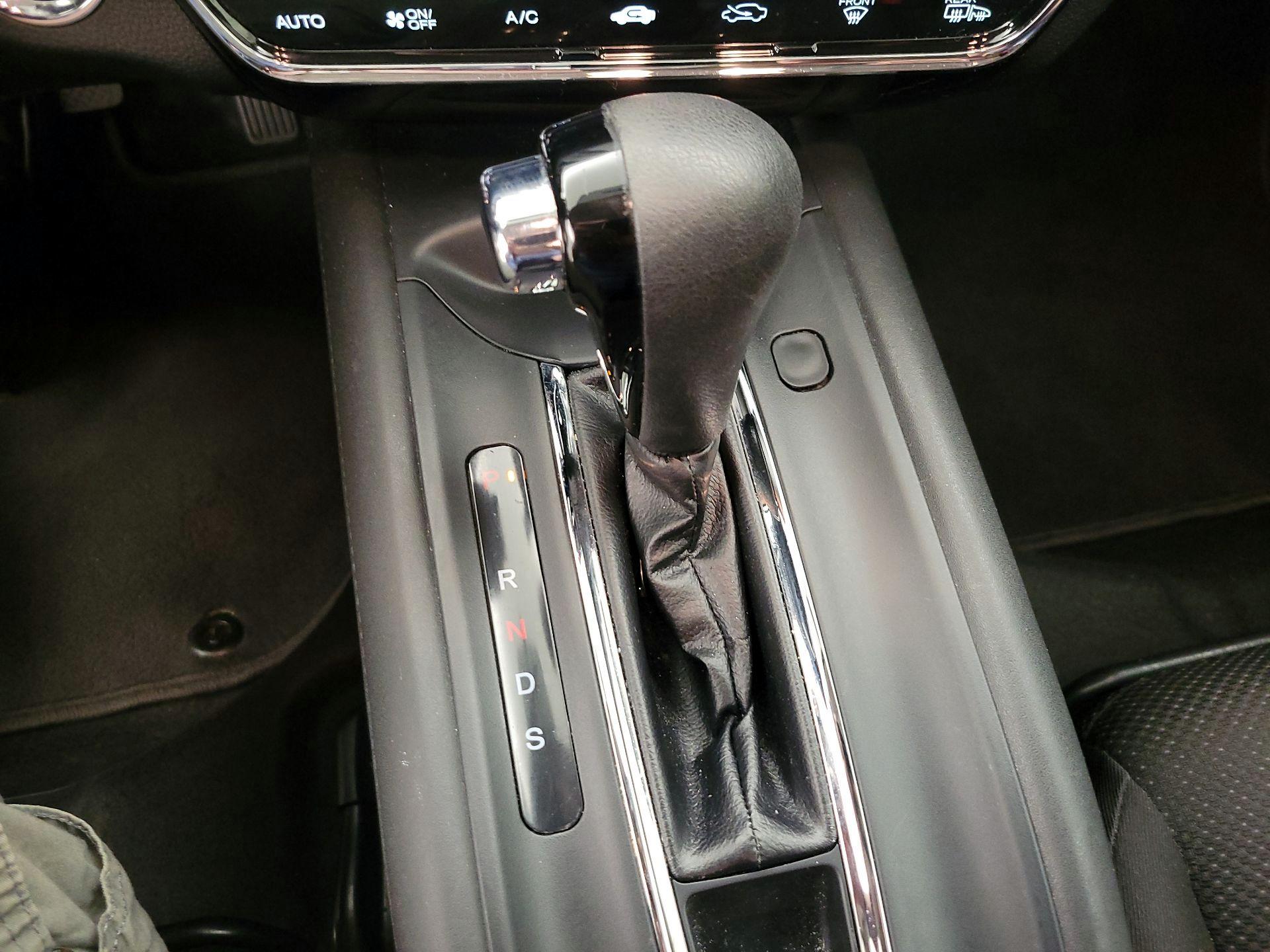 Thumbnail: 2018 Honda HR-V - 17