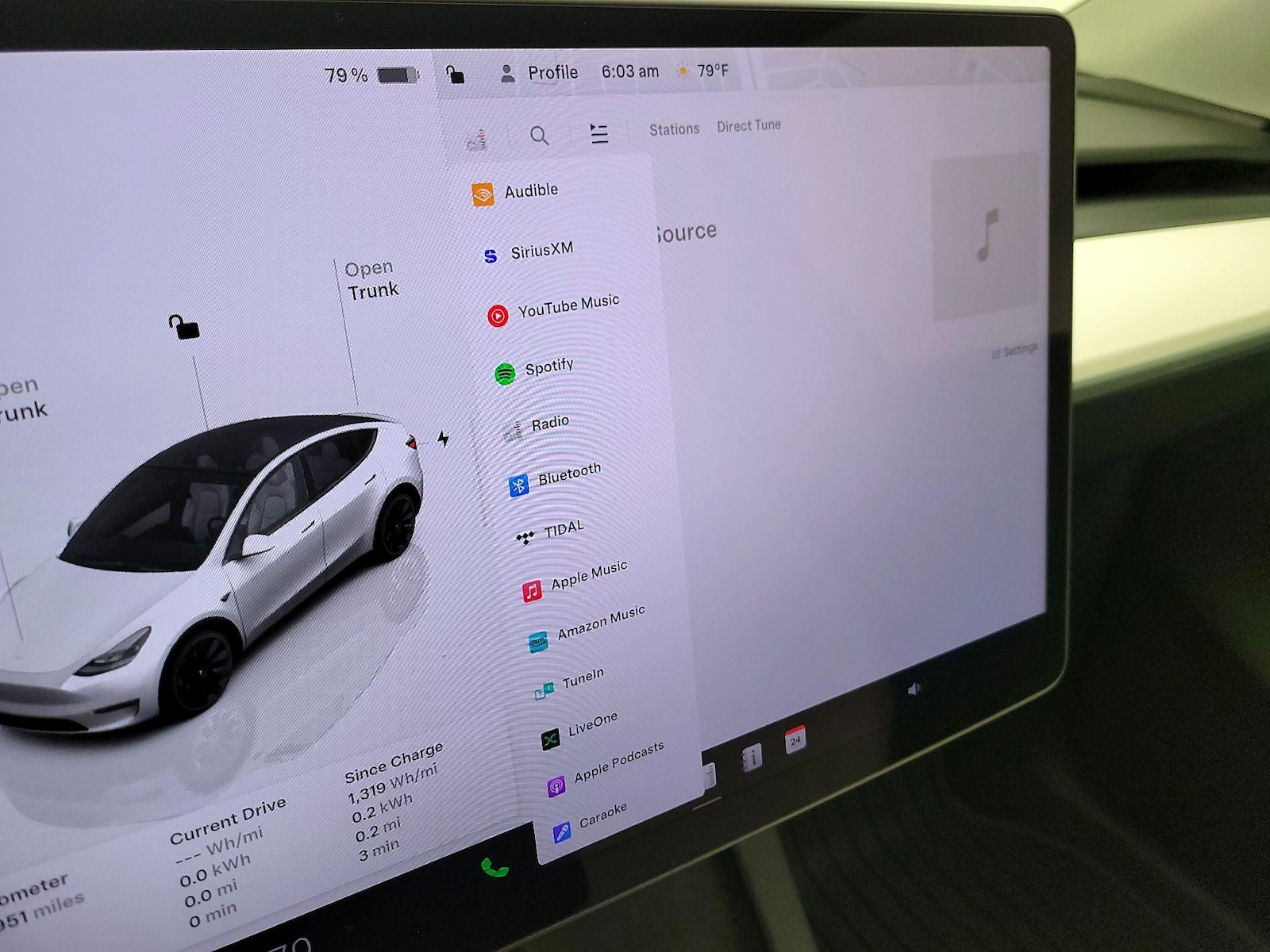 2024 Tesla Model Y Long Range - Photo 17