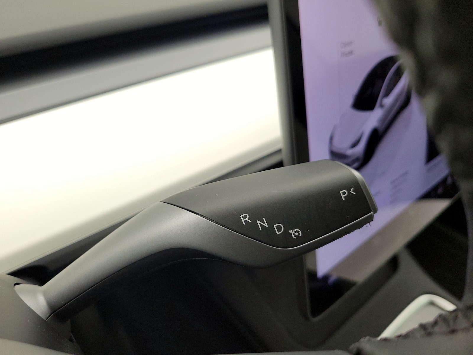 2024 Tesla Model Y Long Range - Photo 19