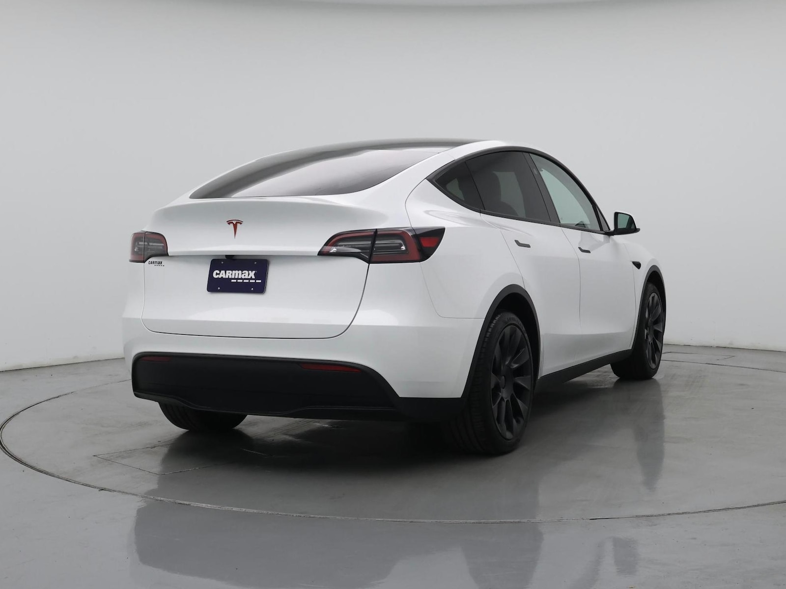 2024 Tesla Model Y Long Range - Photo 9