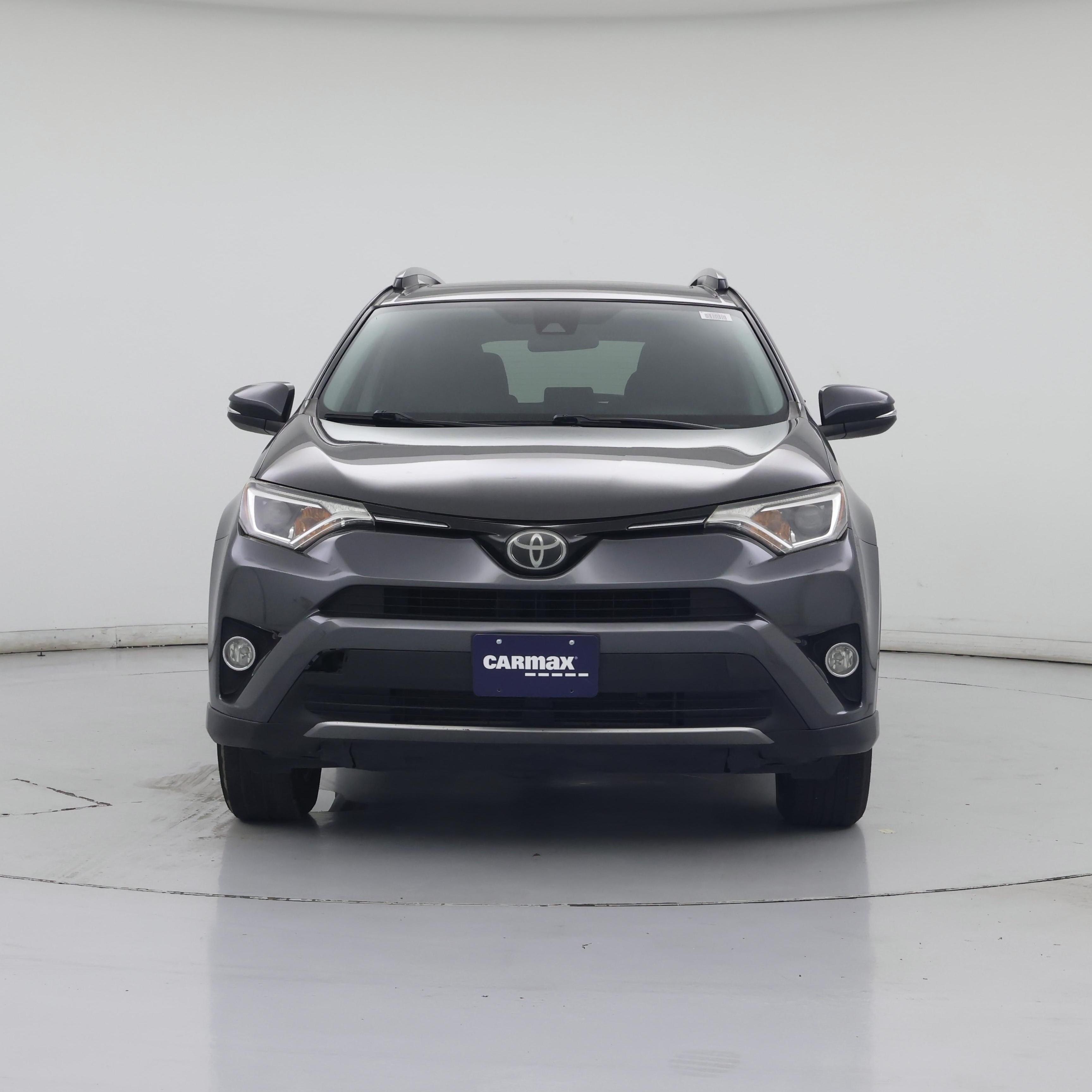Thumbnail: 2017 Toyota RAV4 - 5