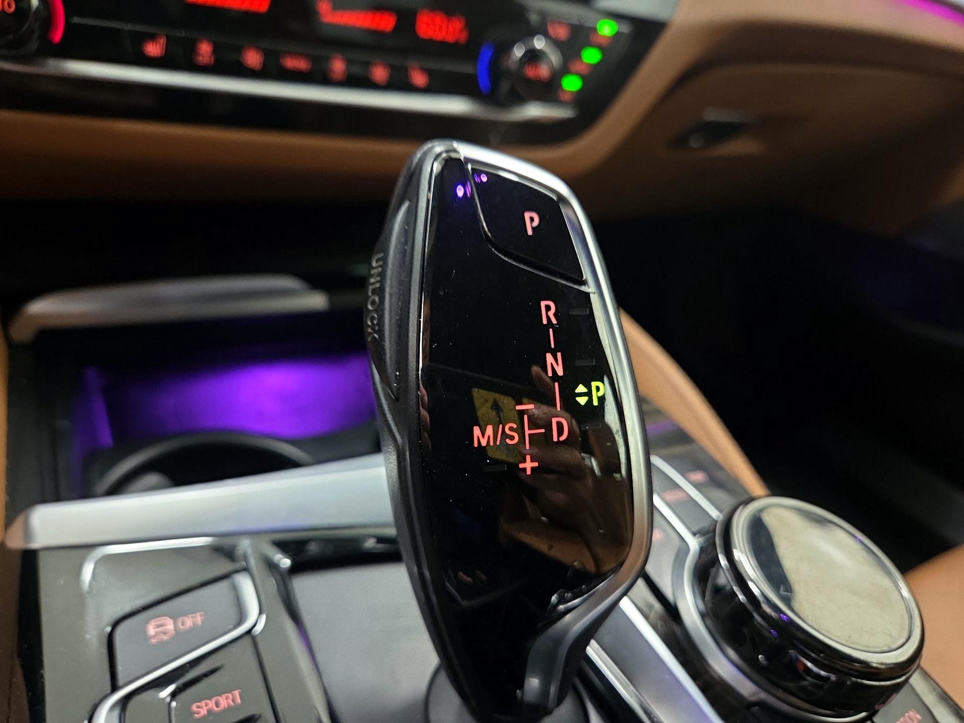 Thumbnail: 2018 BMW 5 Series - 18