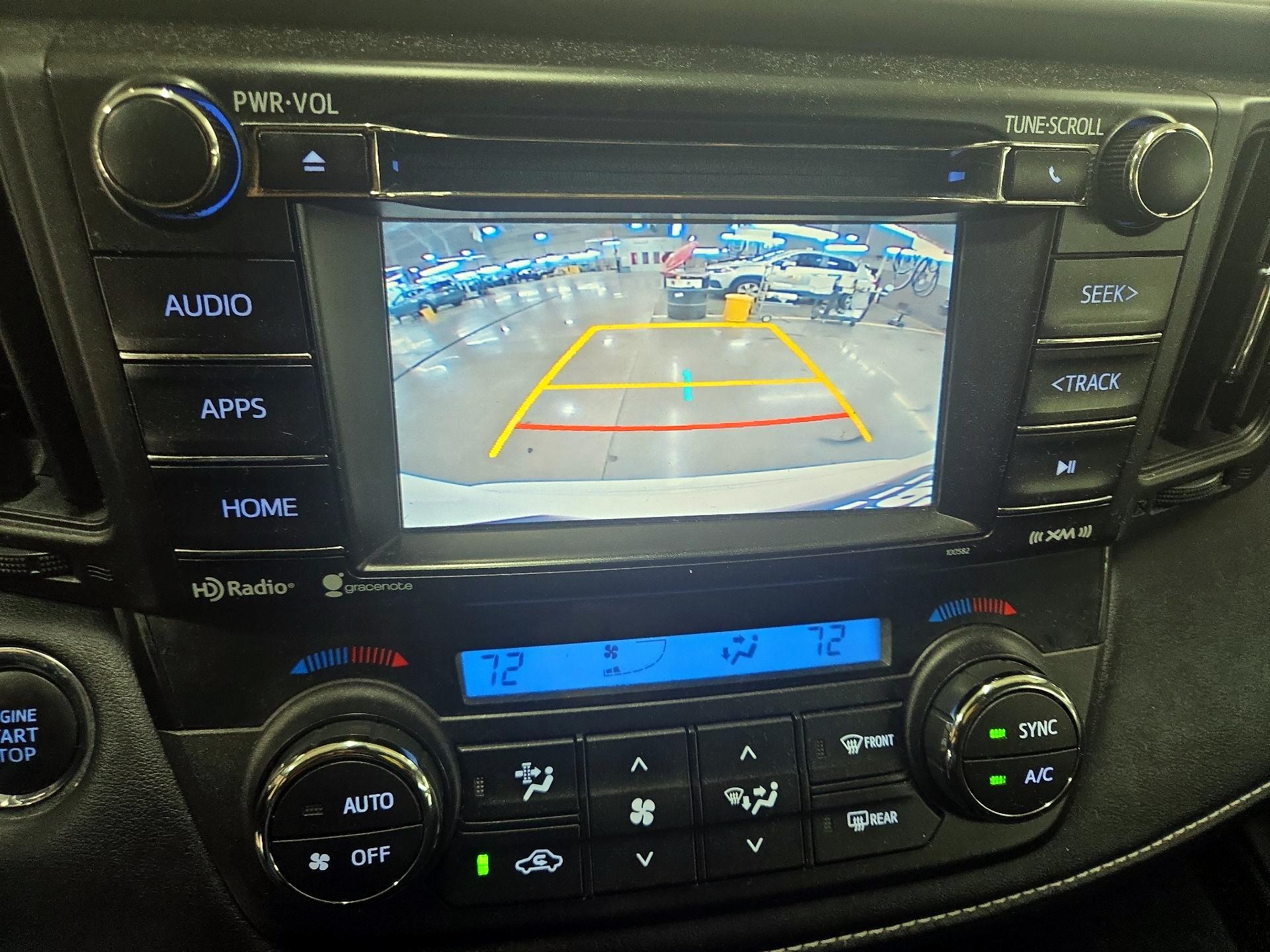 Thumbnail: 2018 Toyota RAV4 - 14