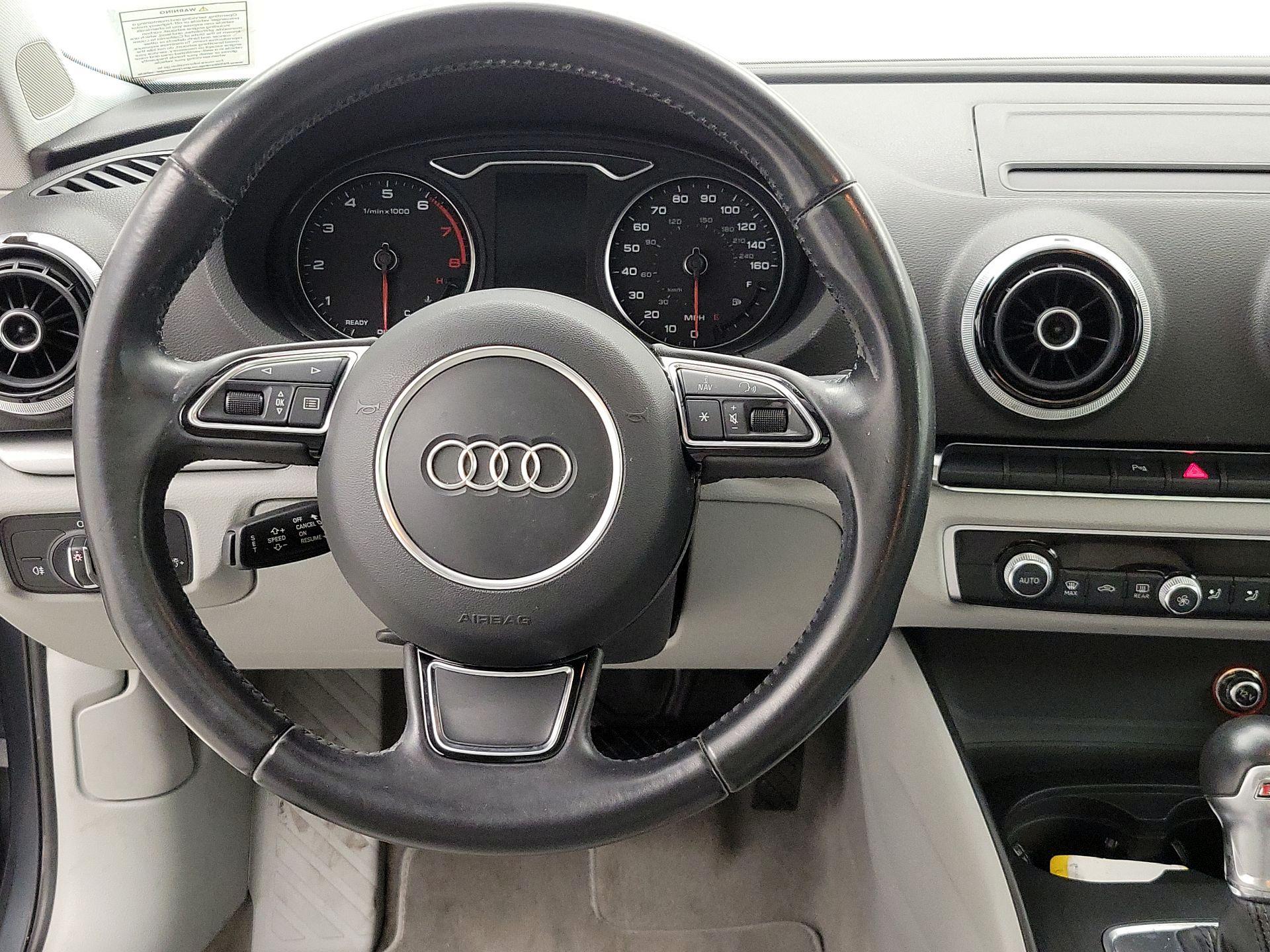Thumbnail: 2016 Audi A3 - 10
