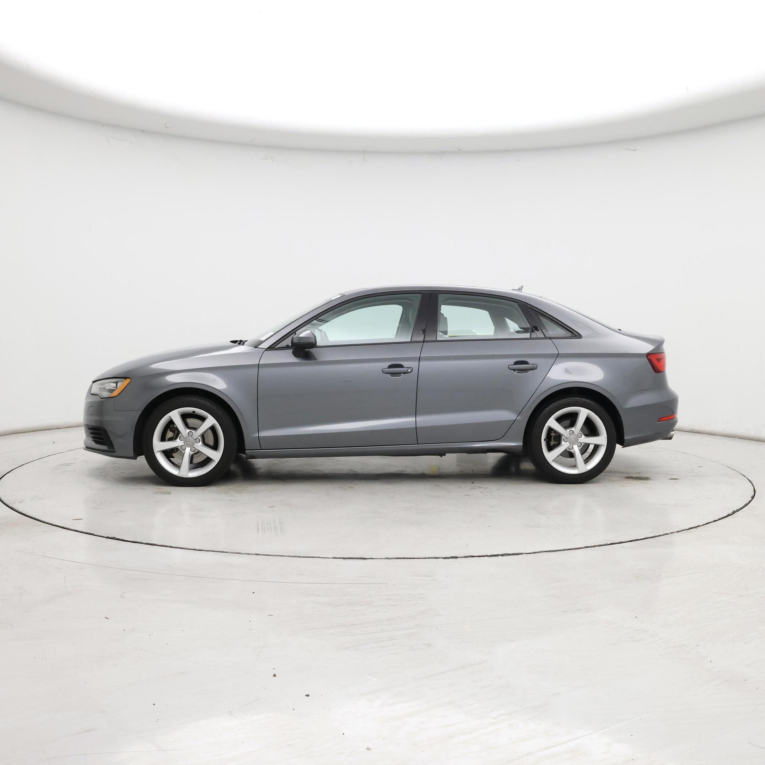 Thumbnail: 2016 Audi A3 - 3