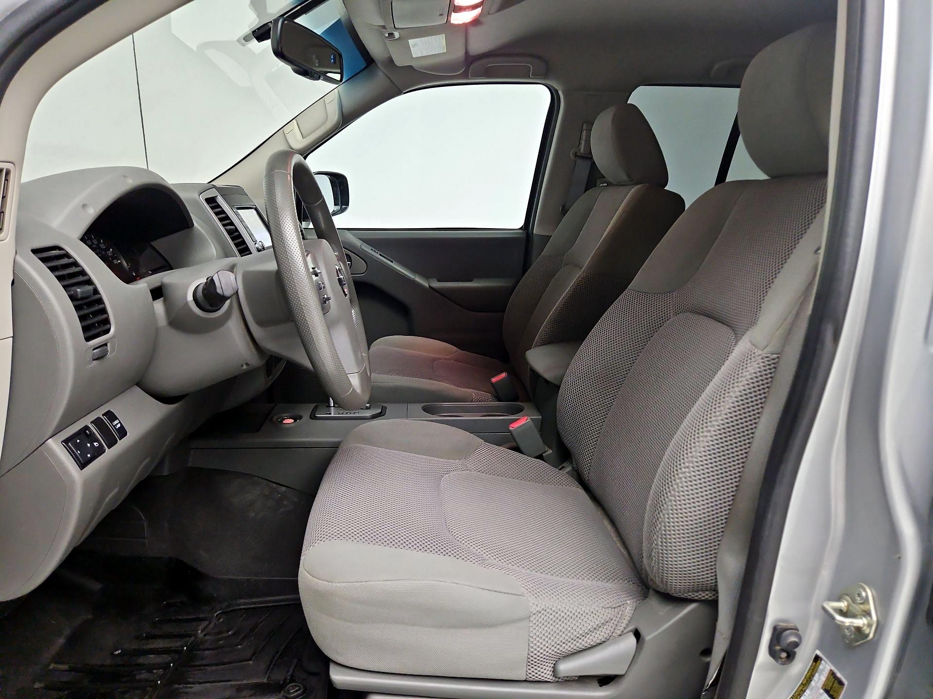 Thumbnail: 2020 Nissan Frontier - 11