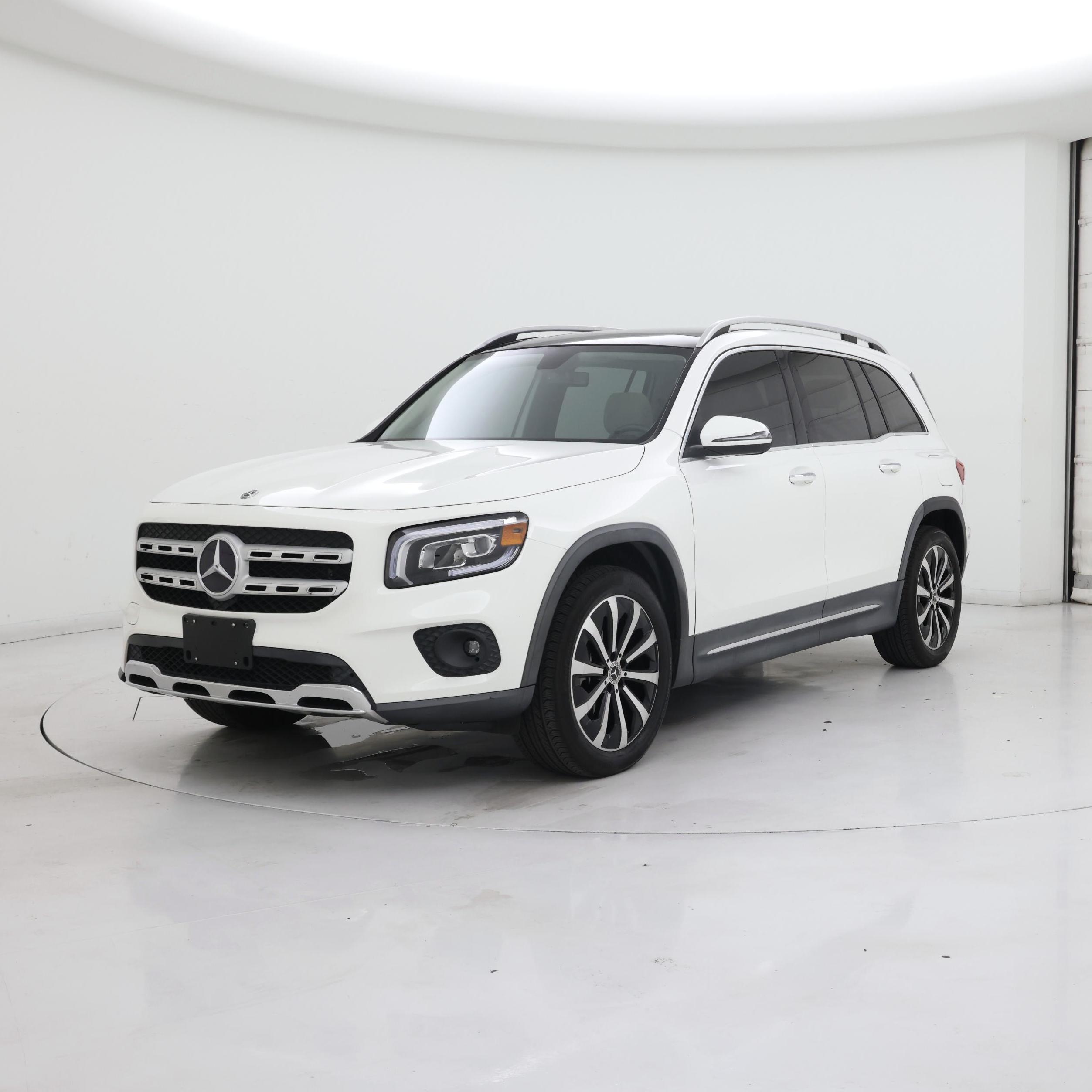 Thumbnail: 2021 Mercedes-Benz GLB - 4