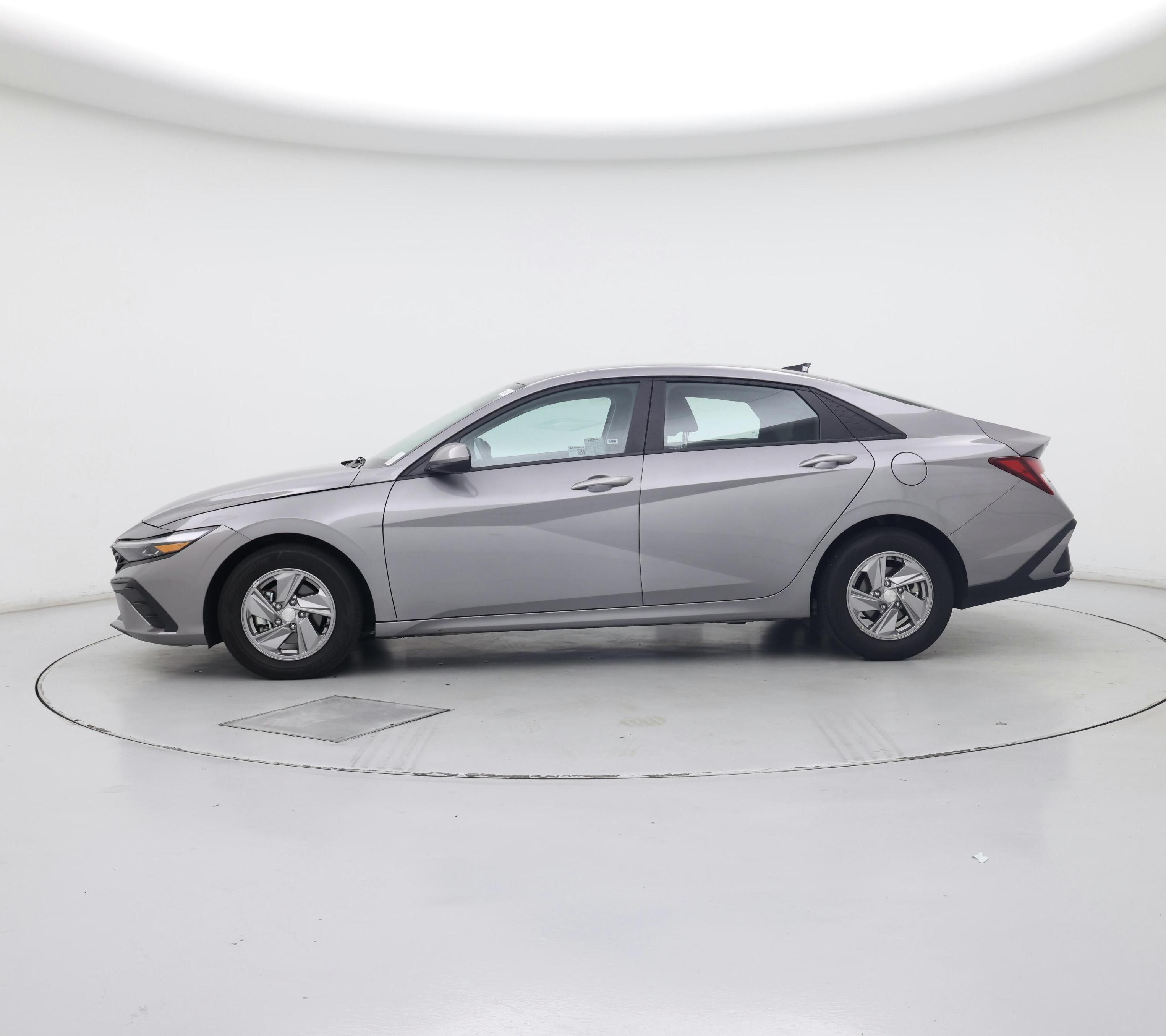 Thumbnail: 2025 Hyundai Elantra - 3