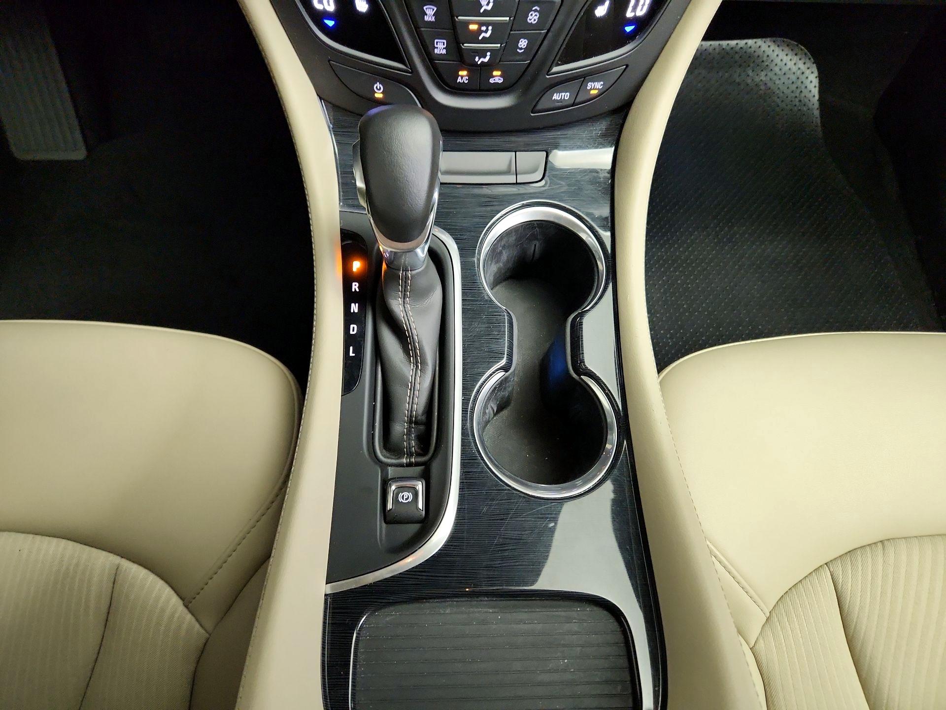 Thumbnail: 2018 Buick Envision - 17