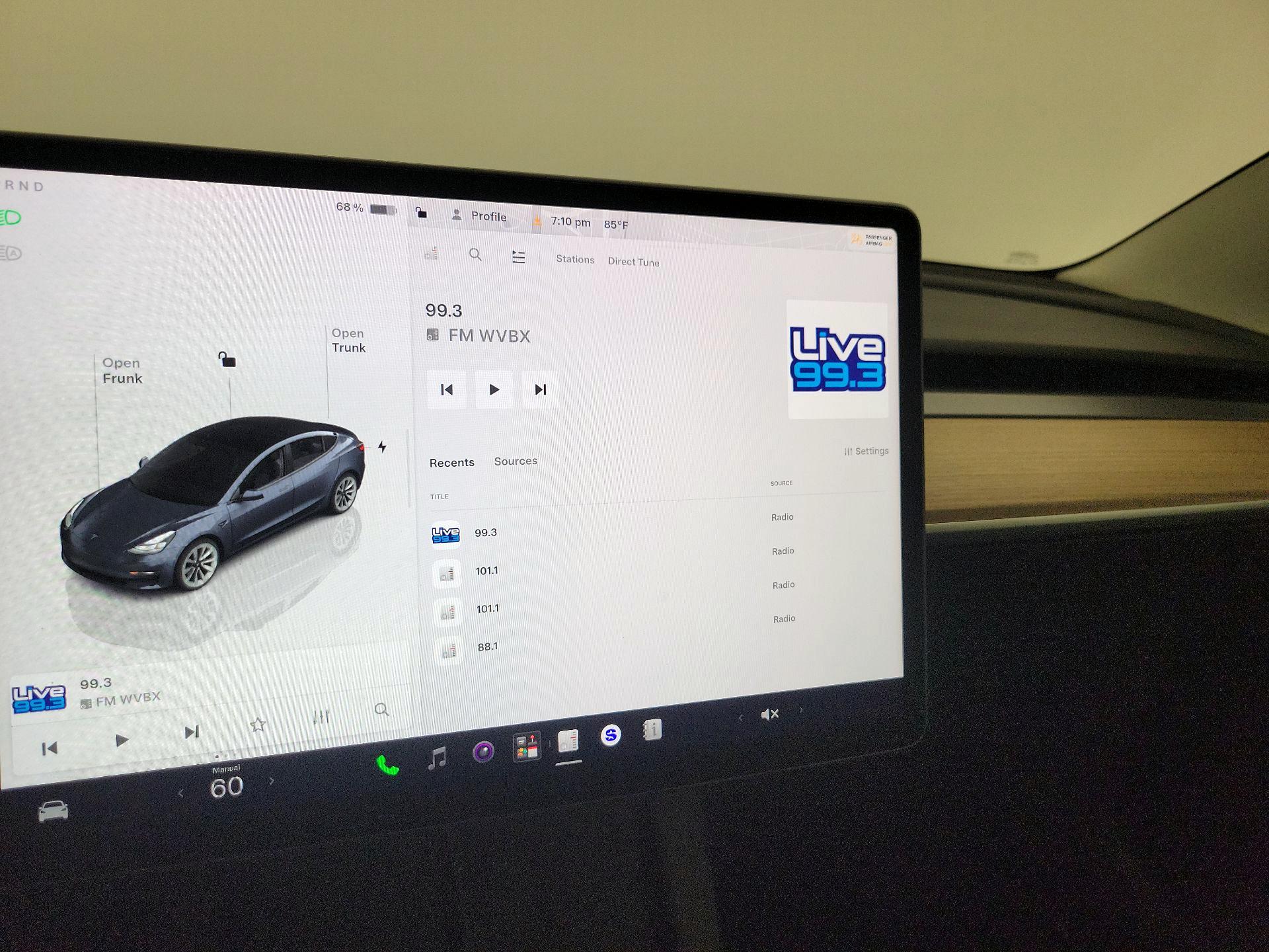 Thumbnail: 2023 Tesla Model 3 - 15
