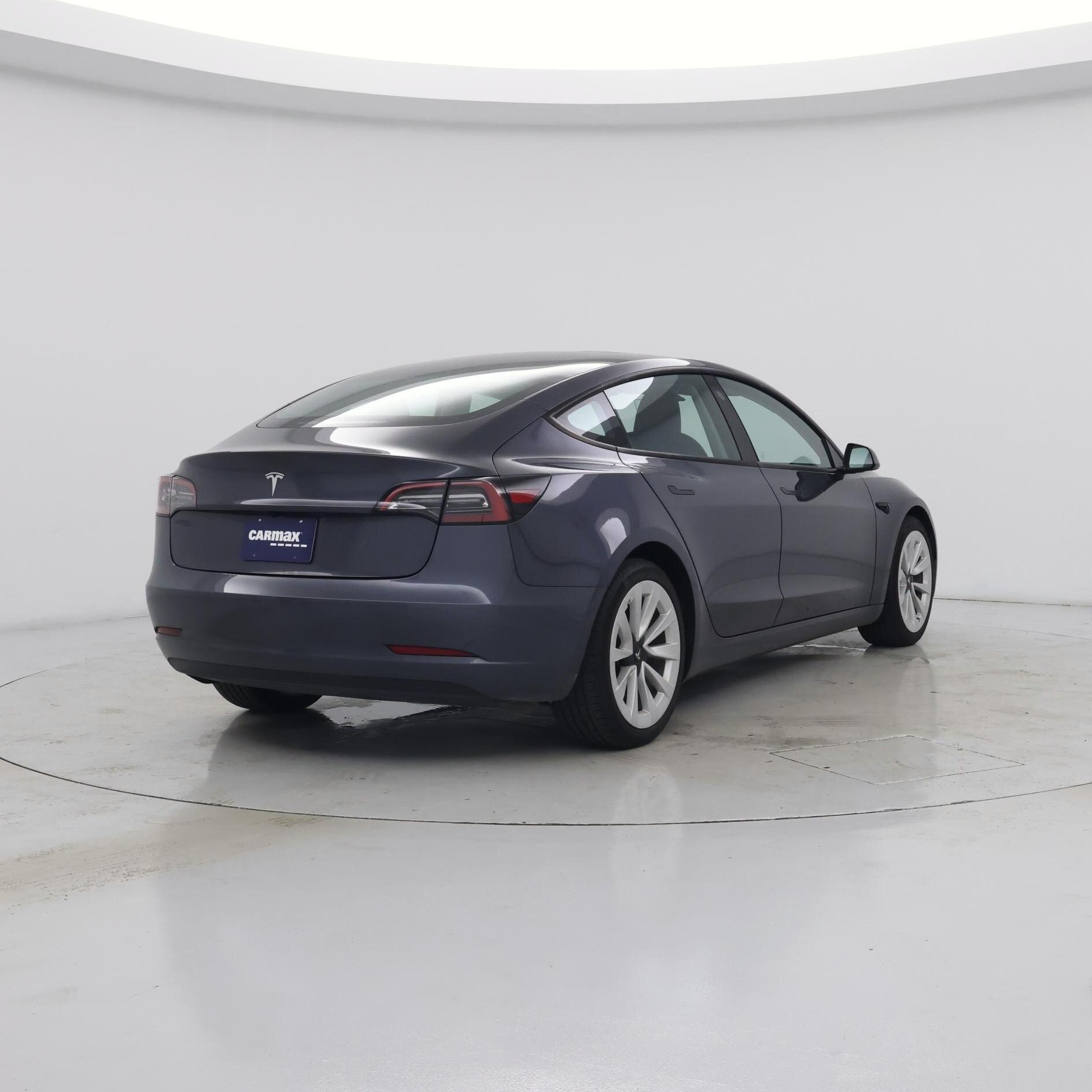 Thumbnail: 2023 Tesla Model 3 - 8