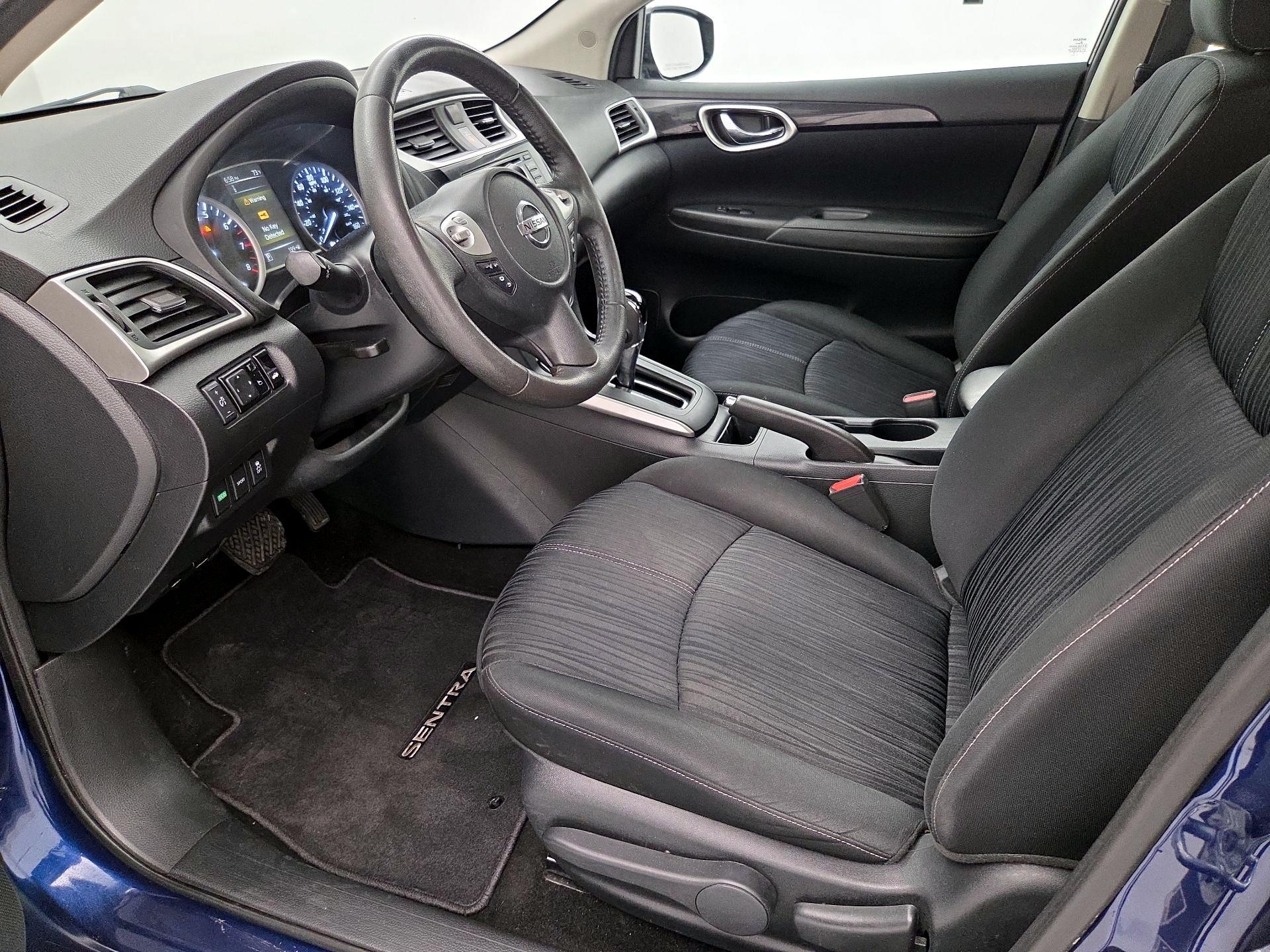 Thumbnail: 2018 Nissan Sentra - 11