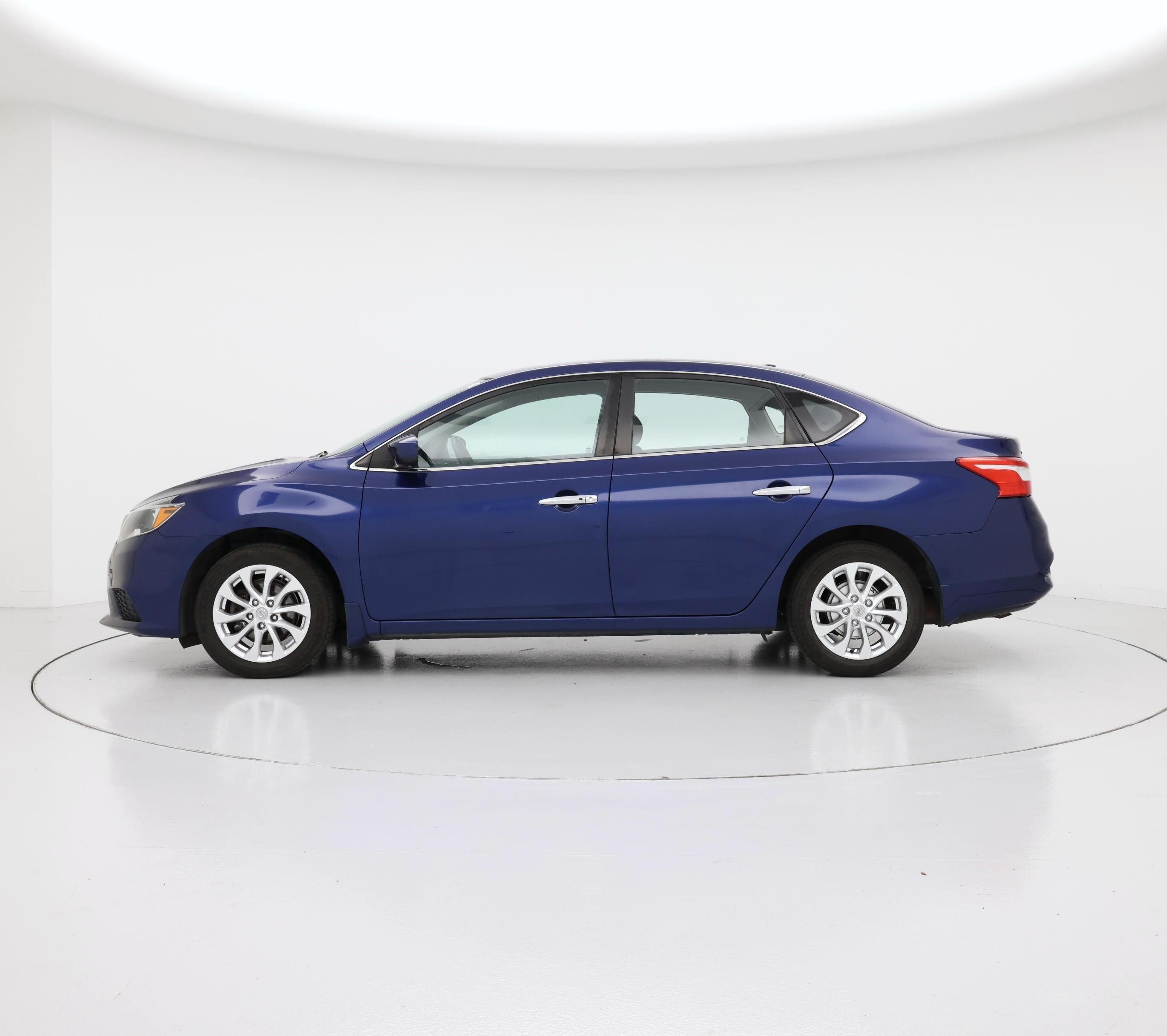 Thumbnail: 2018 Nissan Sentra - 3