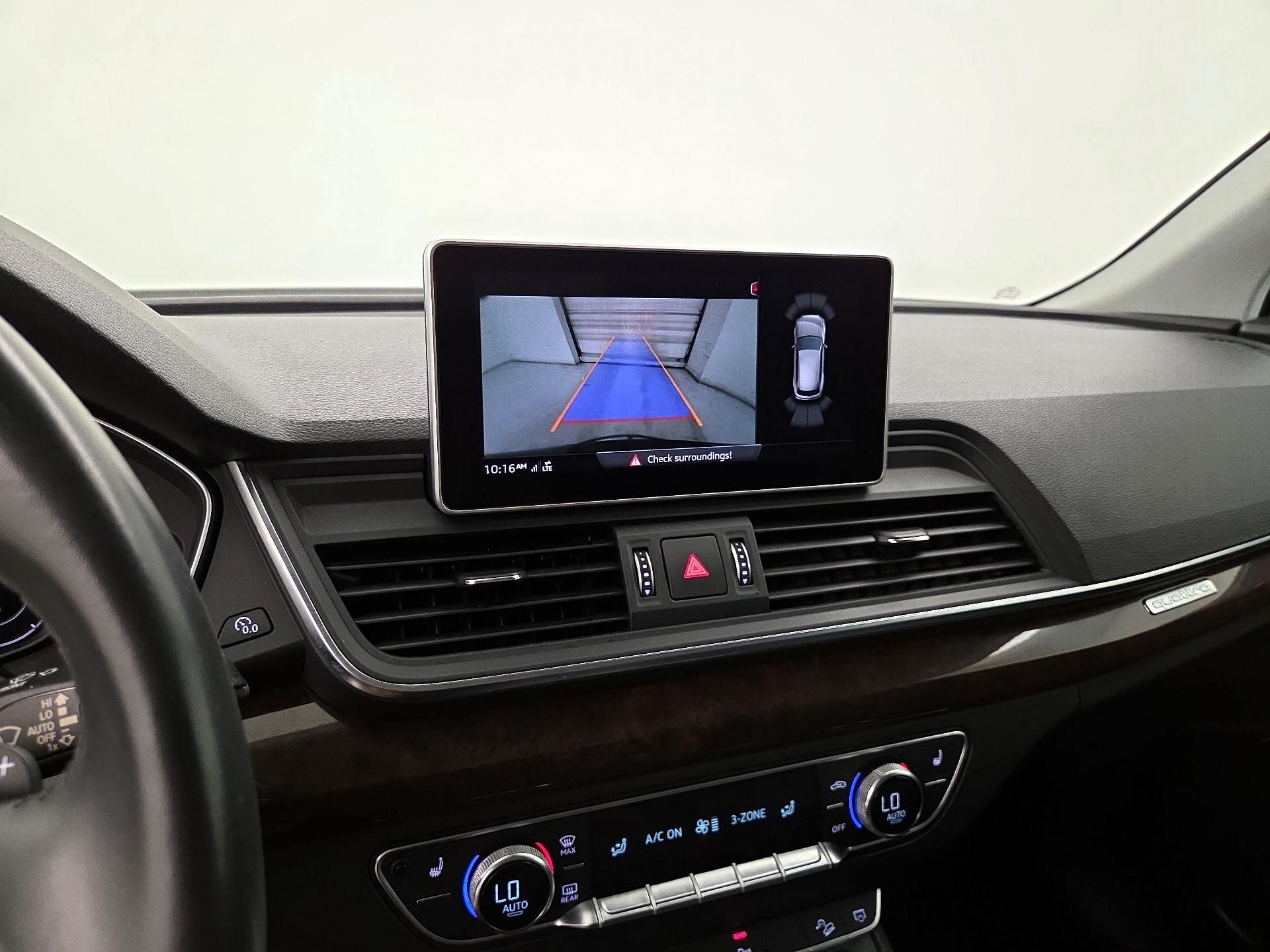 Thumbnail: 2019 Audi Q5 - 15