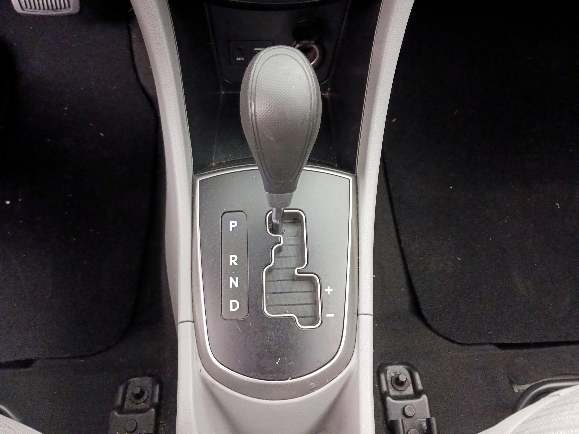 Thumbnail: 2016 Hyundai Accent - 16