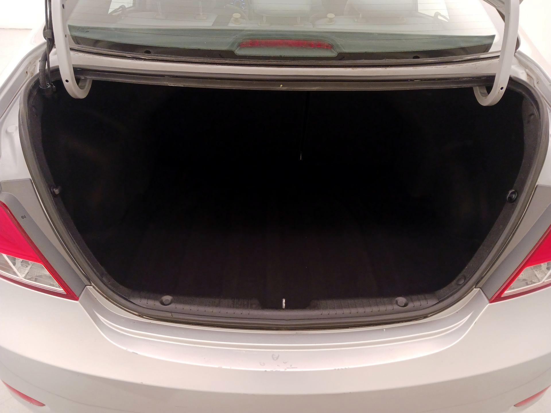 Thumbnail: 2016 Hyundai Accent - 19
