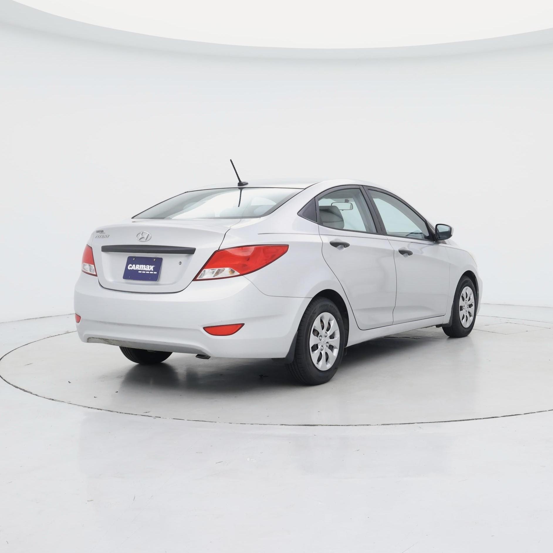 Thumbnail: 2016 Hyundai Accent - 8