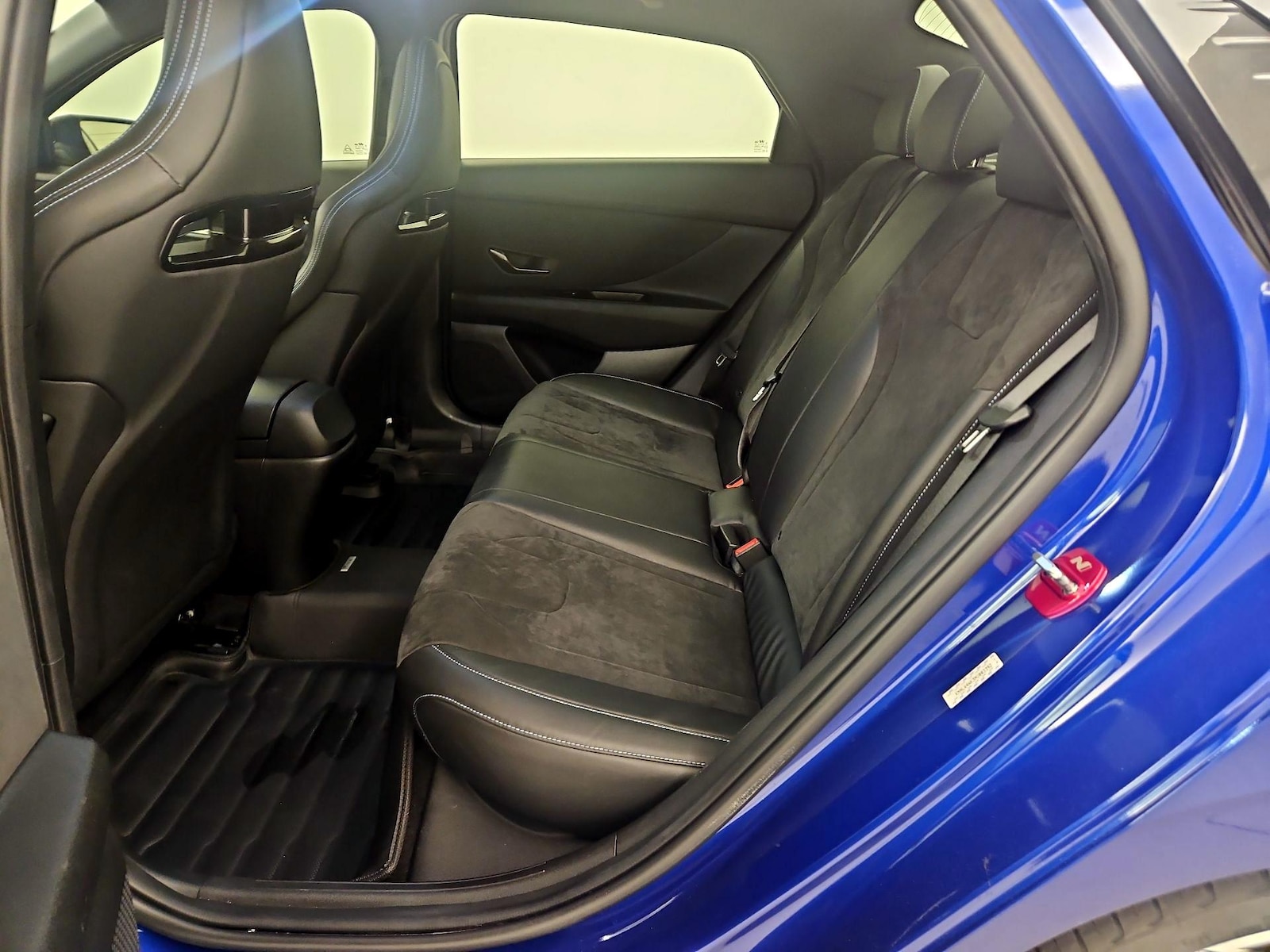 2022 Hyundai Elantra N - Photo 22