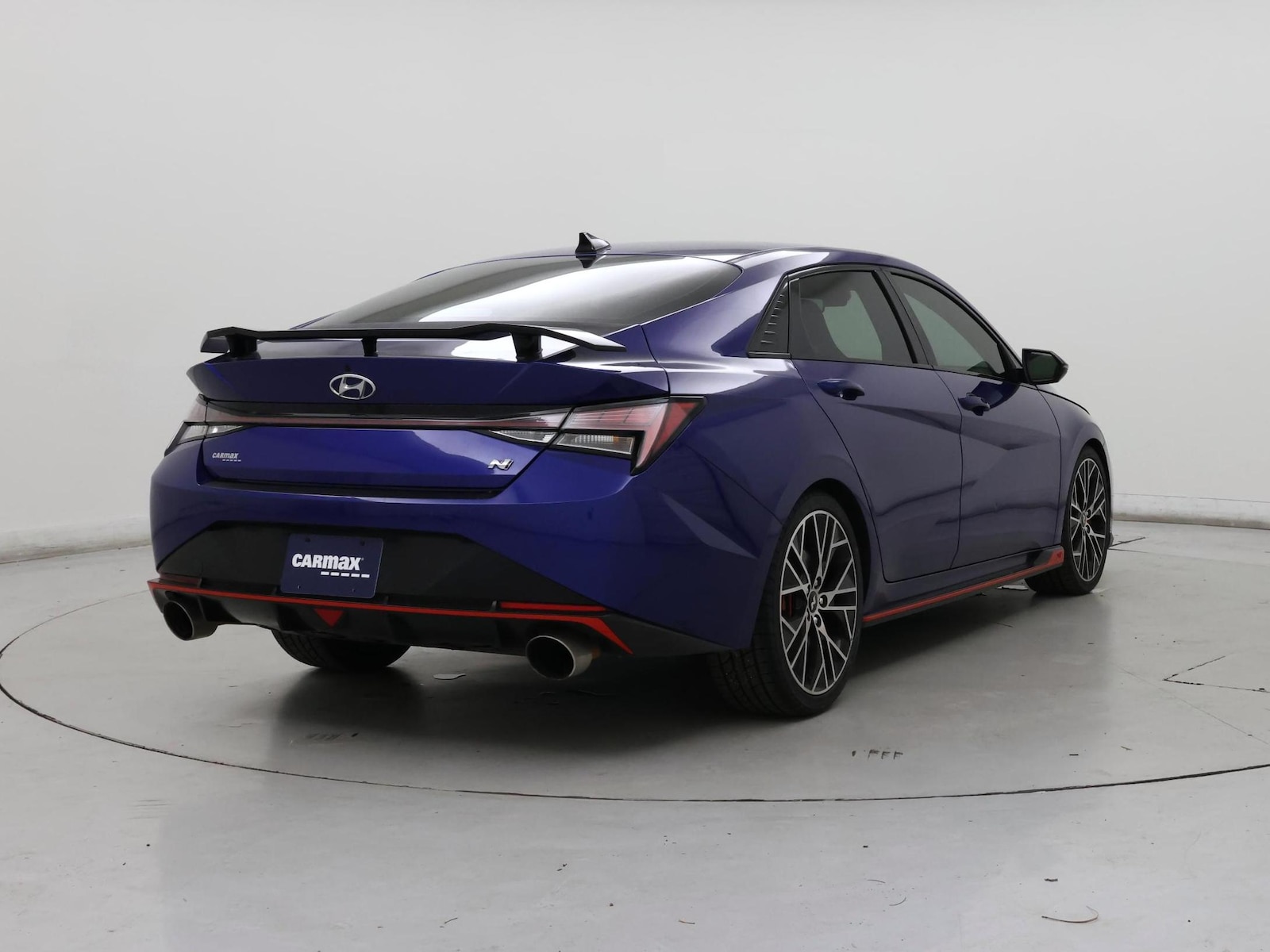 2022 Hyundai Elantra N - Photo 9