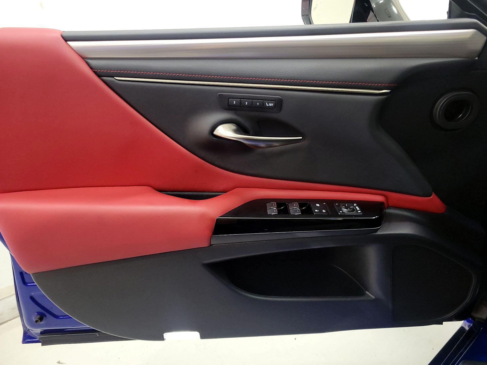 Thumbnail: 2023 Lexus ES - 12