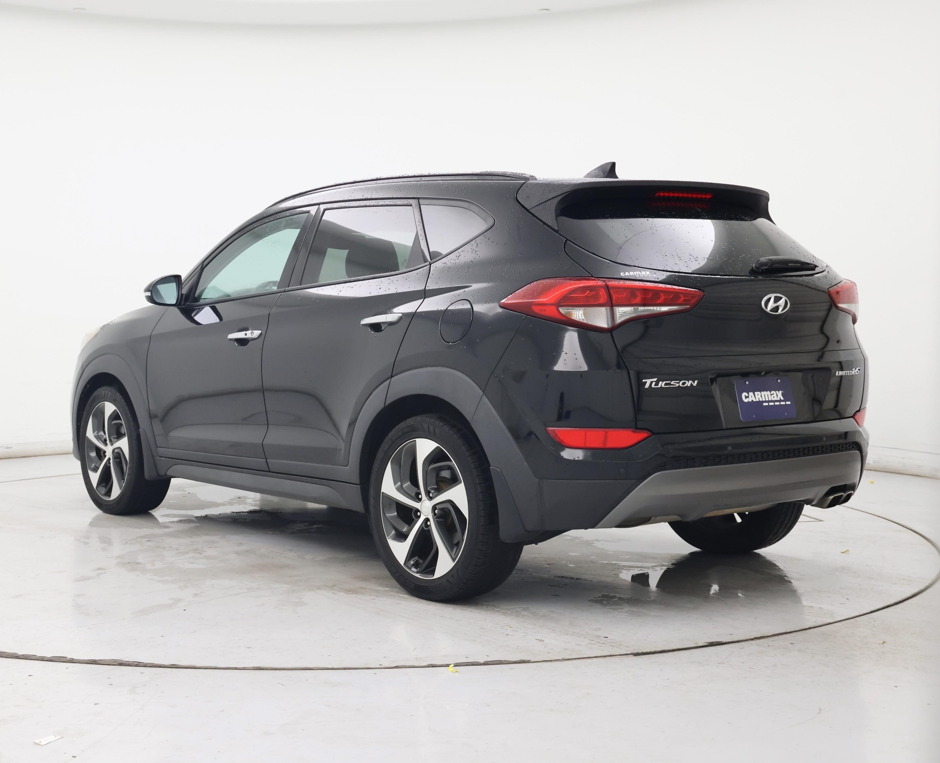 Thumbnail: 2016 Hyundai Tucson - 2