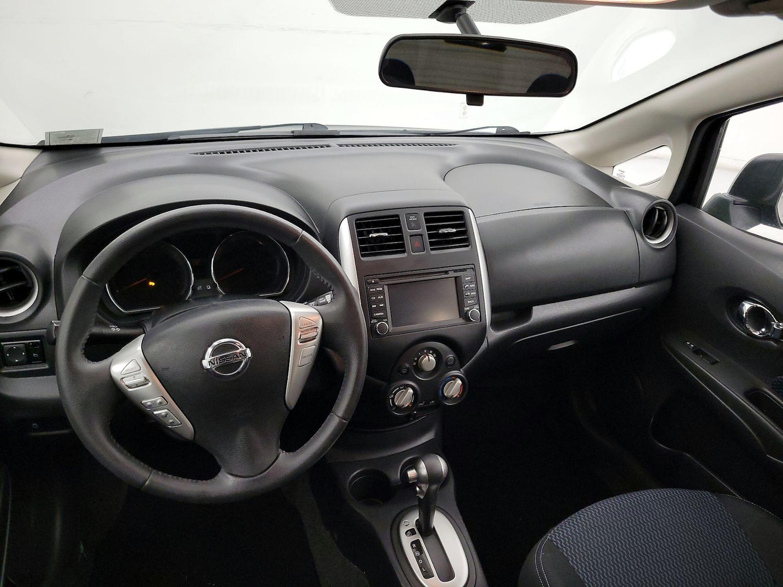 2014 Nissan Versa Note SV - Photo 10