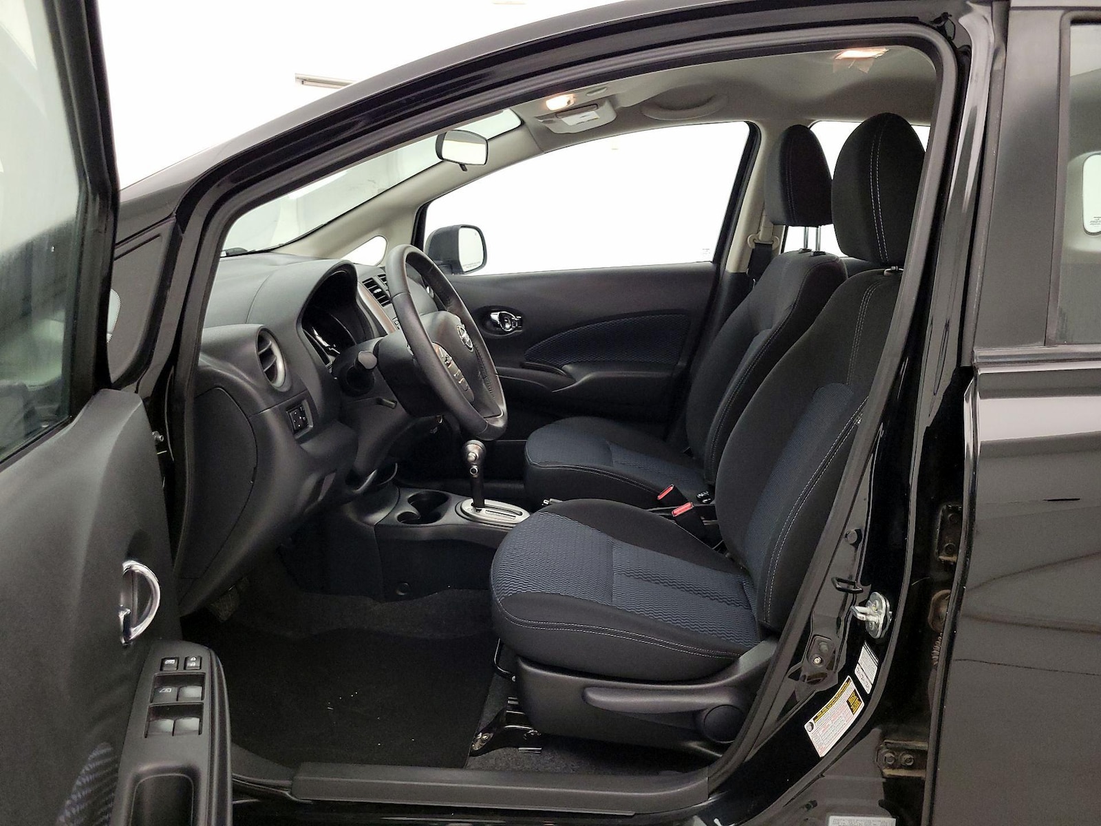 2014 Nissan Versa Note SV - Photo 12