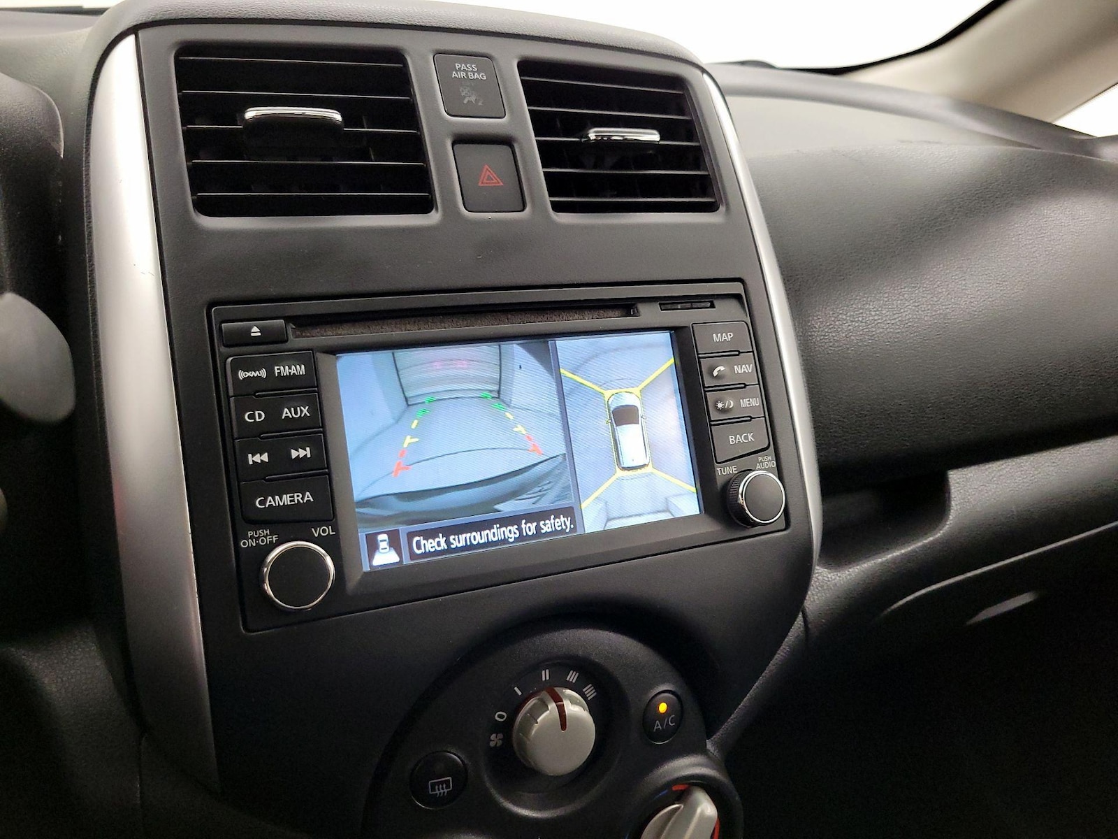 2014 Nissan Versa Note SV - Photo 15