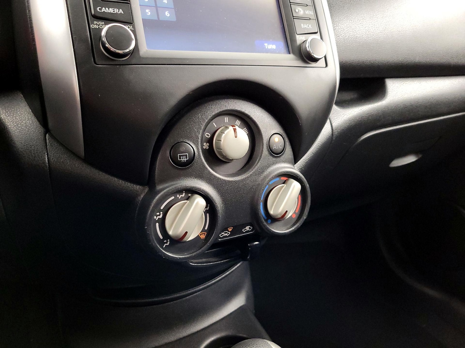 2014 Nissan Versa Note SV - Photo 17