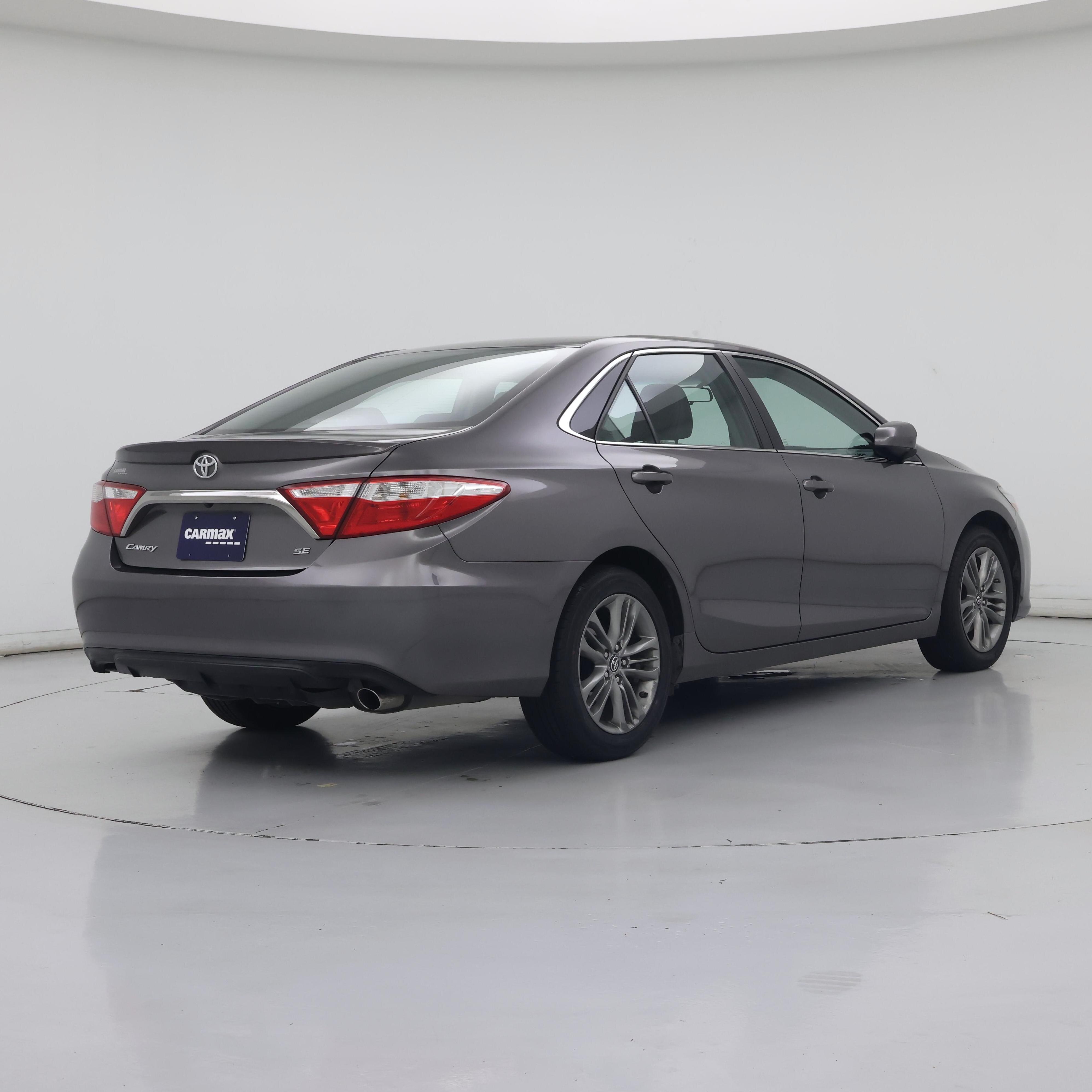Thumbnail: 2016 Toyota Camry - 8