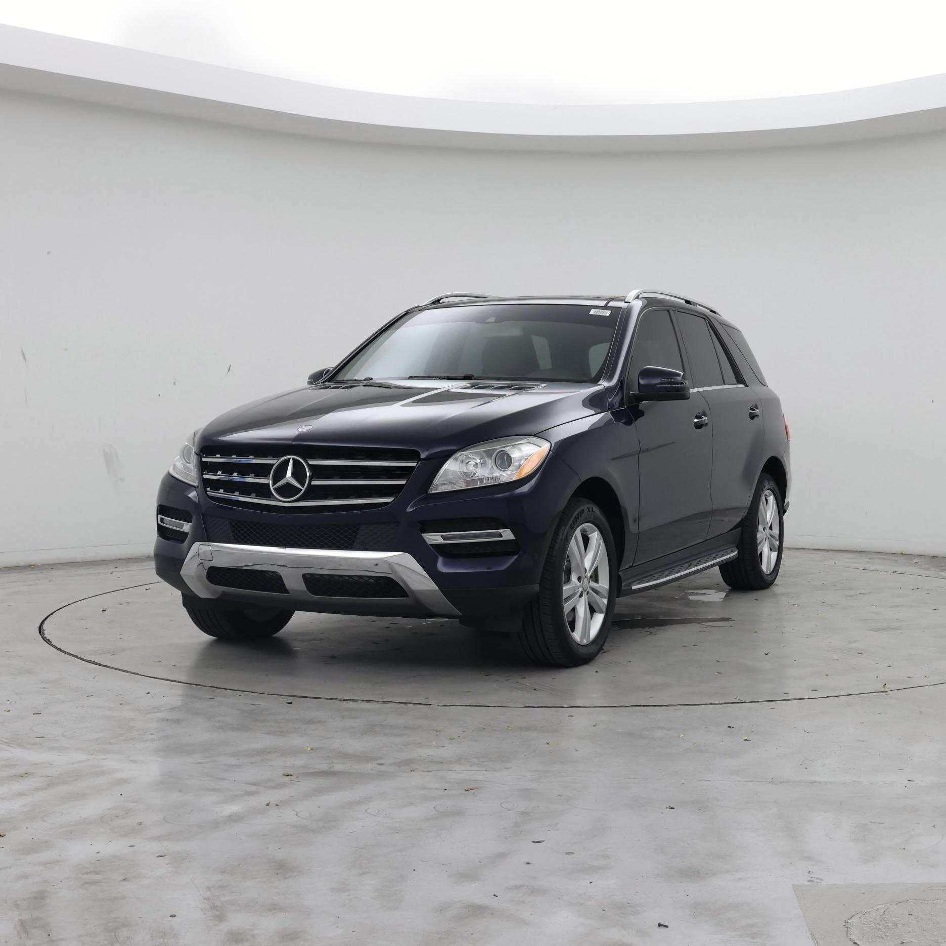 Thumbnail: 2015 Mercedes-Benz M-Class - 4