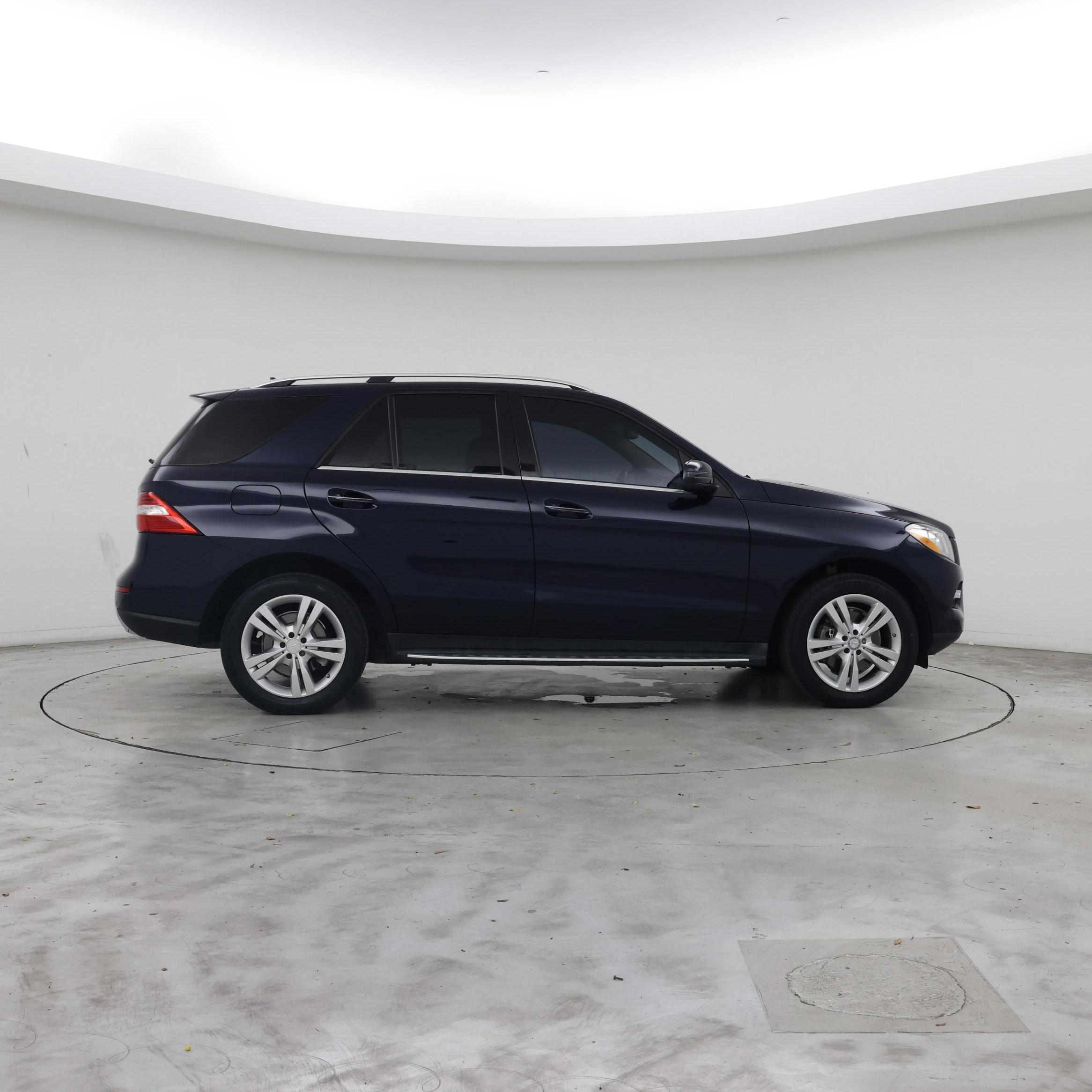 Thumbnail: 2015 Mercedes-Benz M-Class - 7