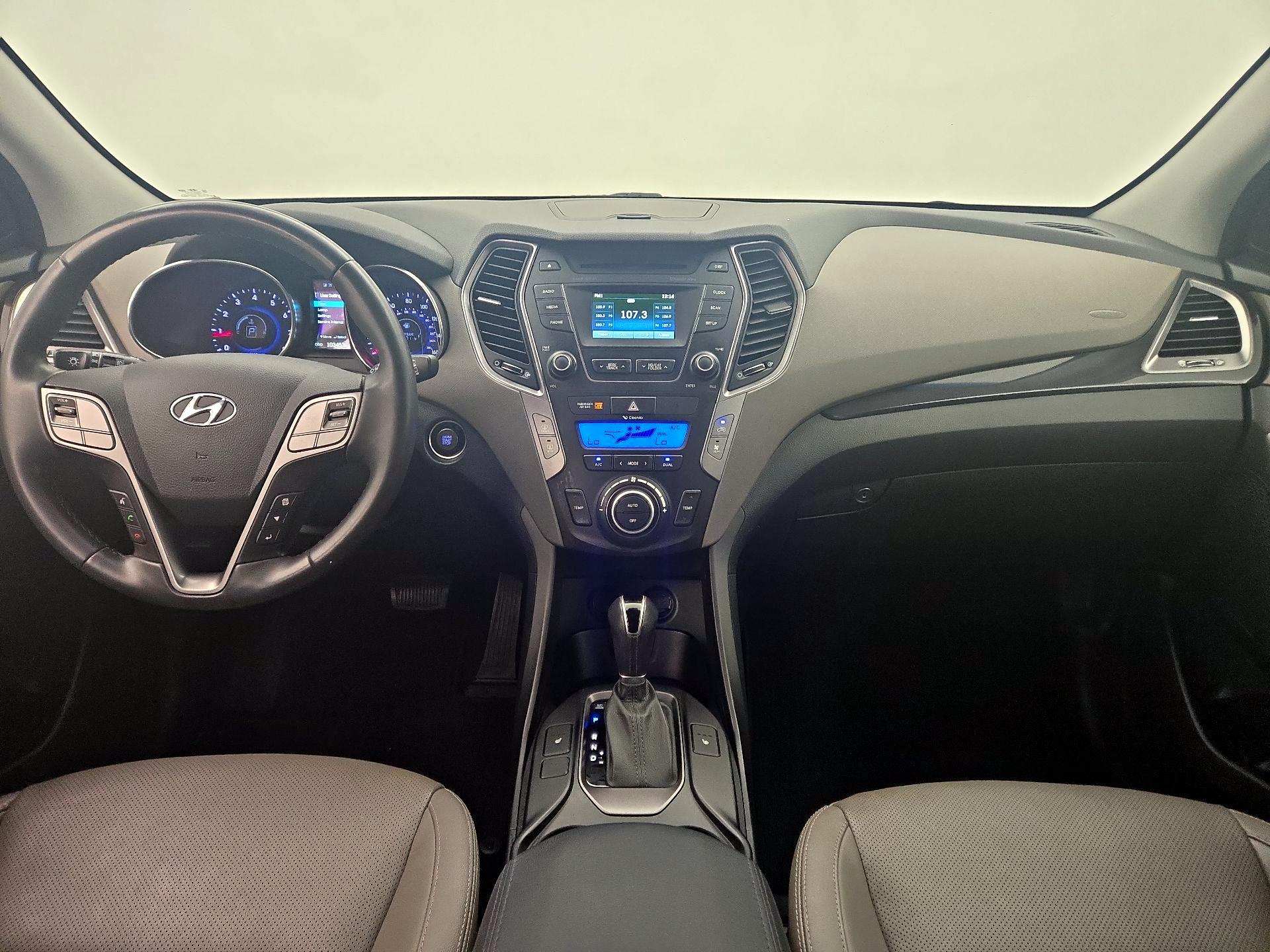 Thumbnail: 2015 Hyundai Santa Fe - 9