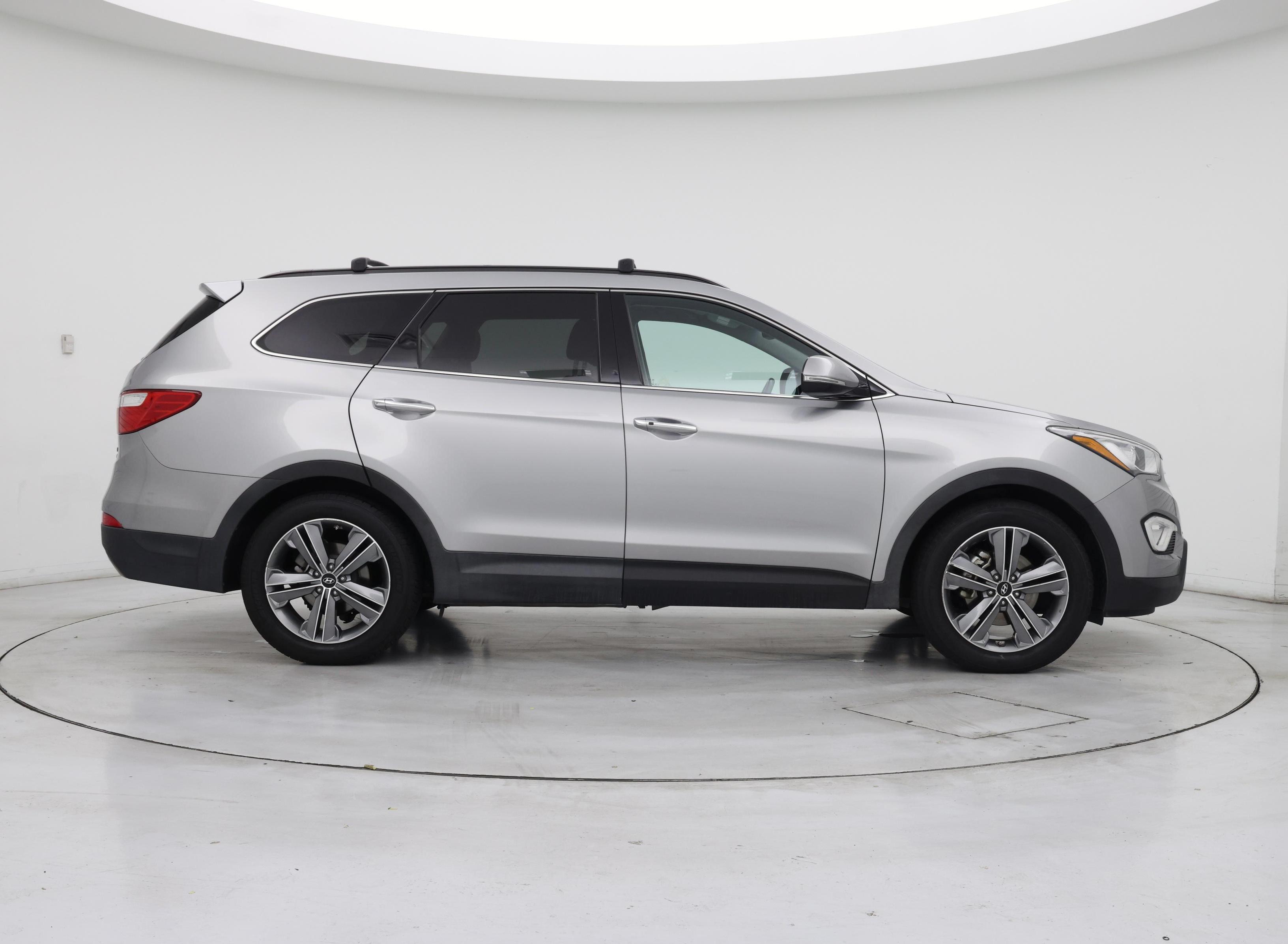Thumbnail: 2015 Hyundai Santa Fe - 7