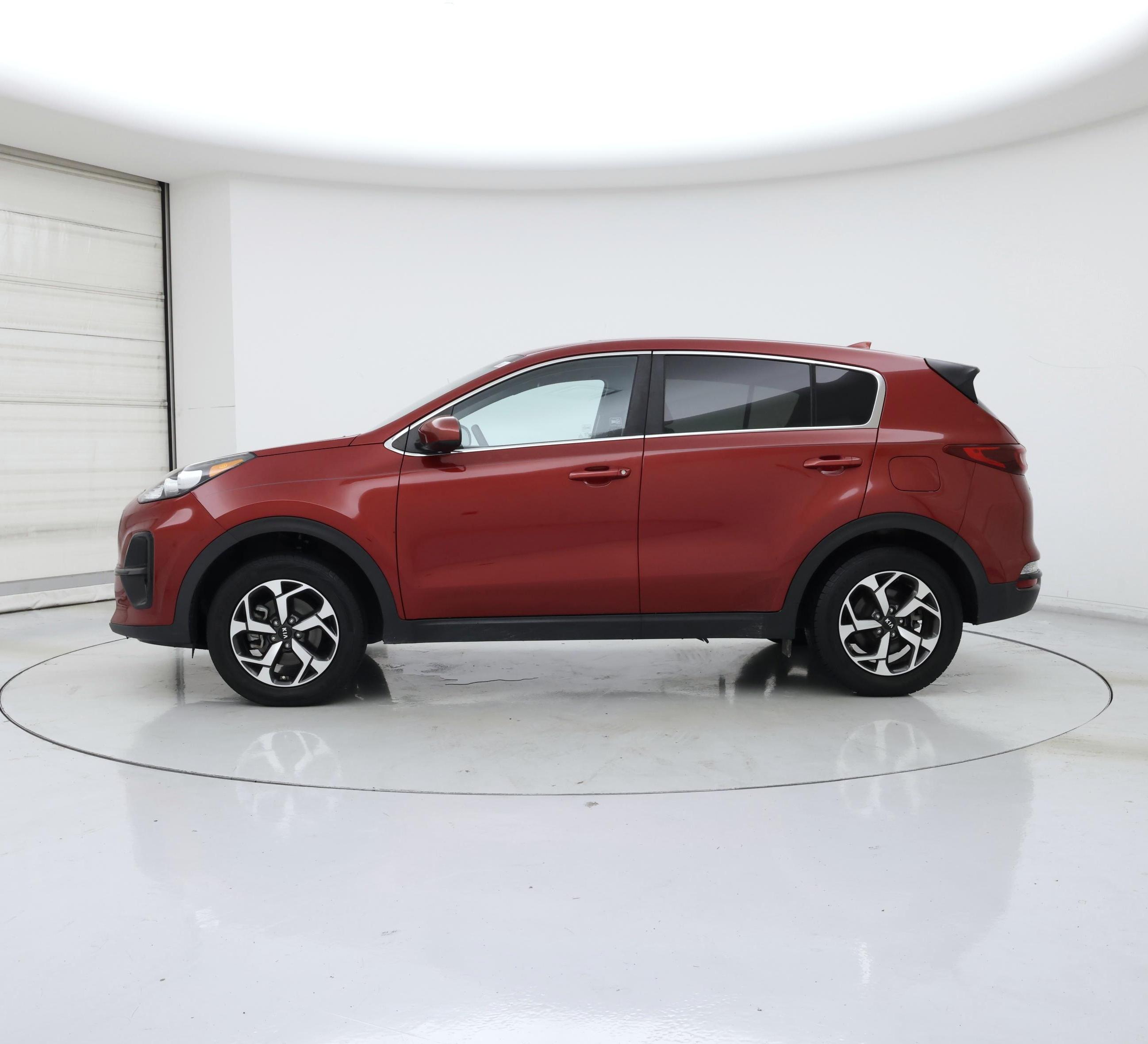Thumbnail: 2020 Kia Sportage - 3