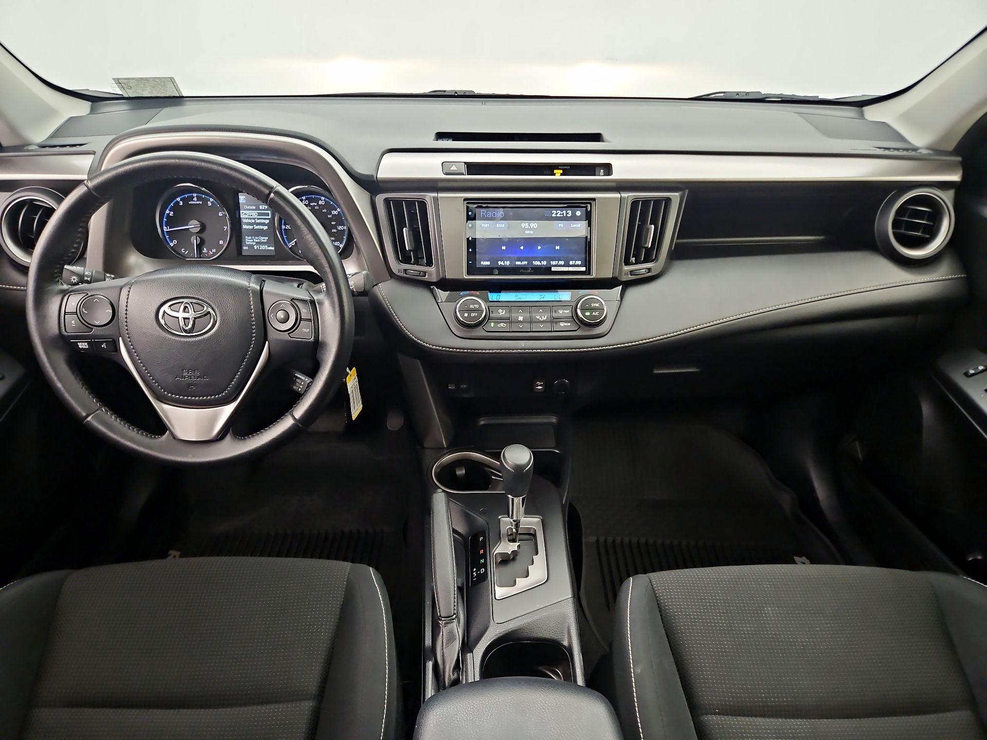 Thumbnail: 2016 Toyota RAV4 - 9