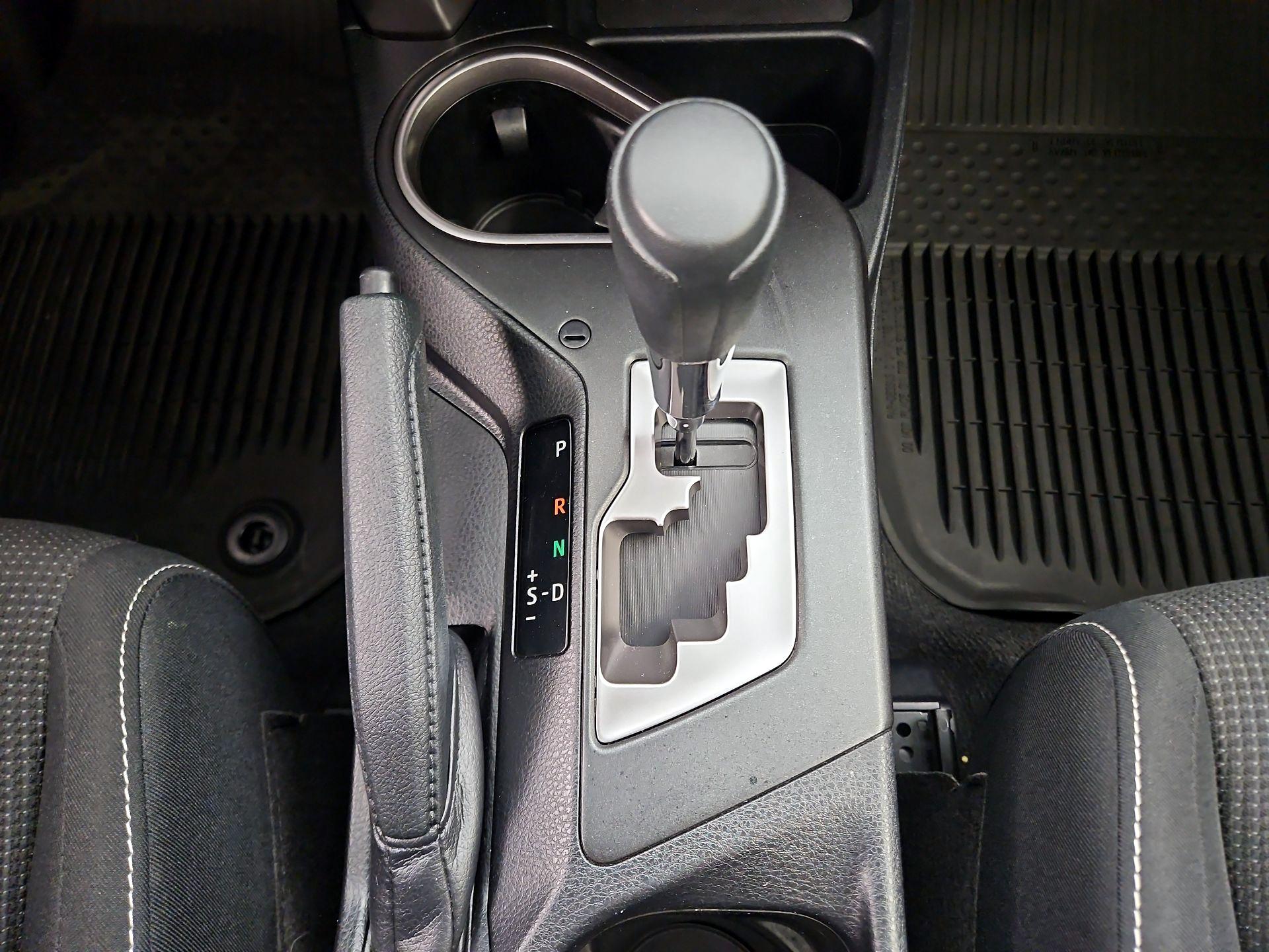 Thumbnail: 2016 Toyota RAV4 - 17