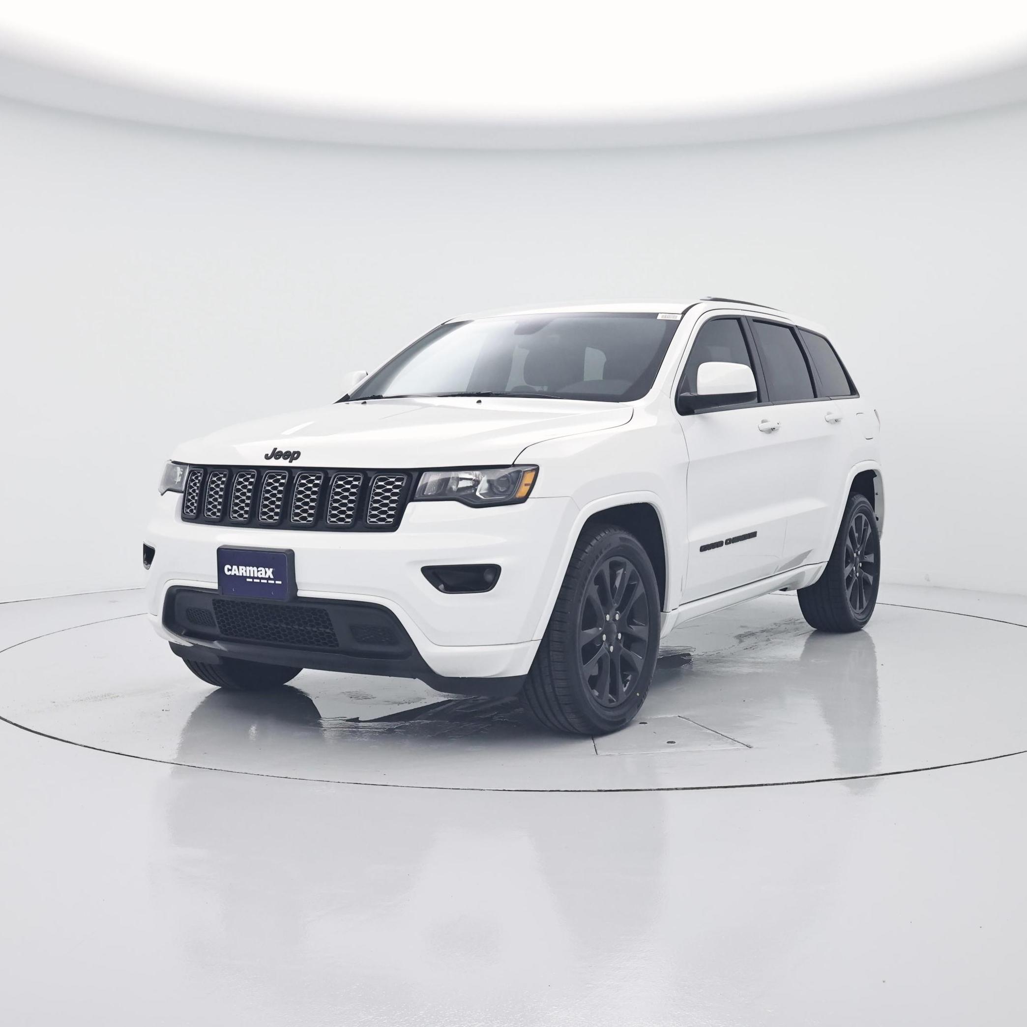Thumbnail: 2017 Jeep Grand Cherokee - 4