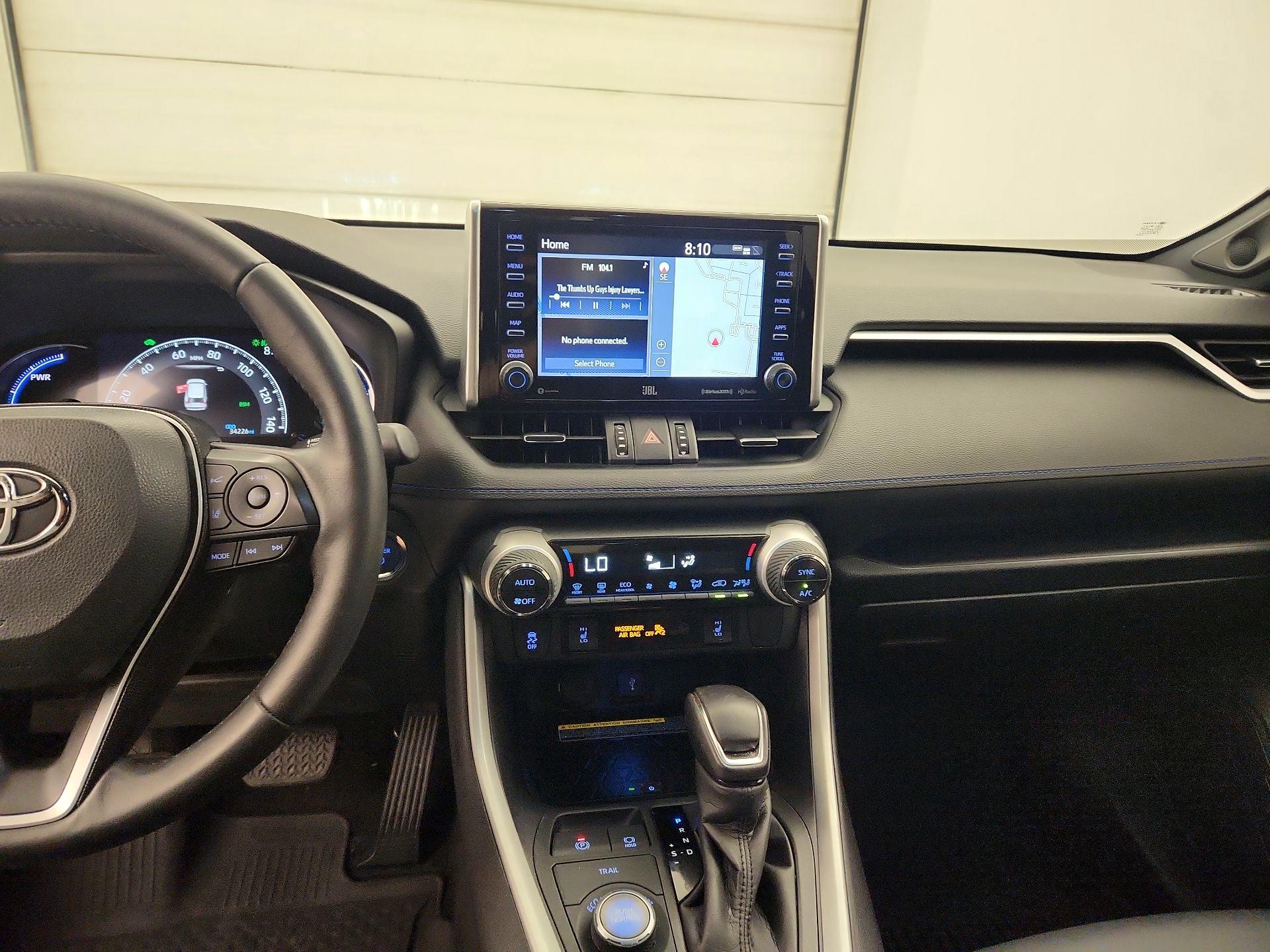 Thumbnail: 2021 Toyota RAV4 - 9