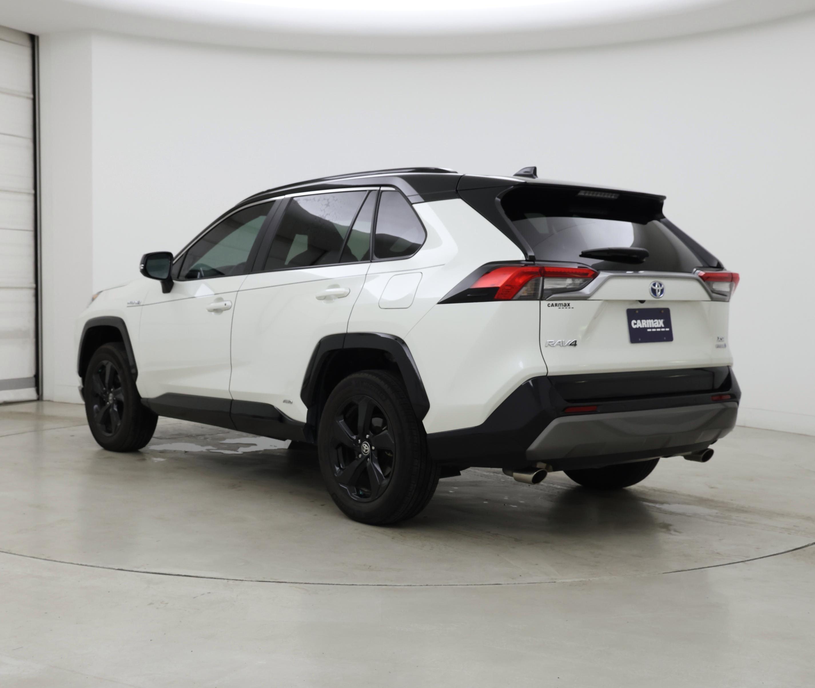 Thumbnail: 2021 Toyota RAV4 - 2