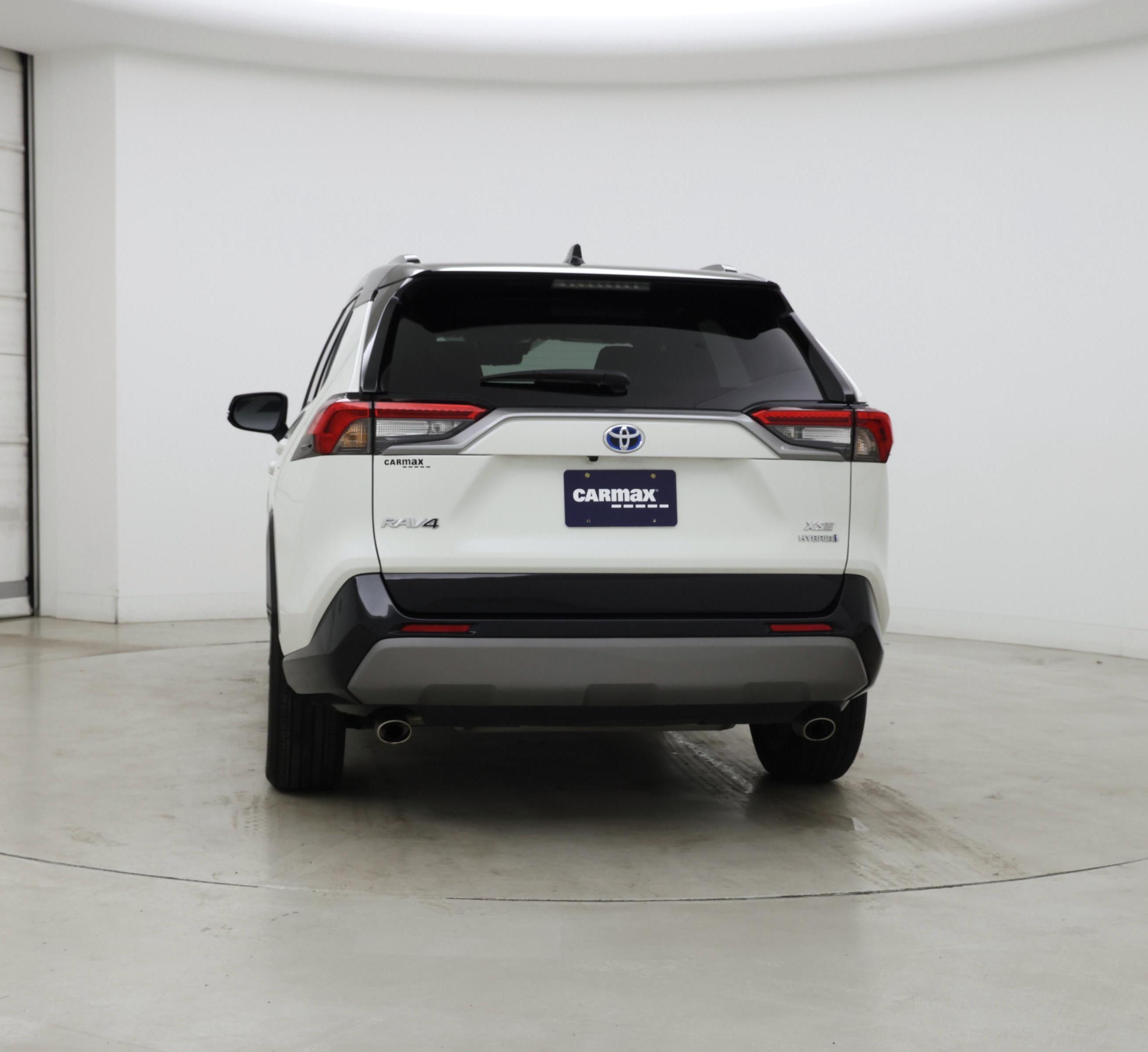 Thumbnail: 2021 Toyota RAV4 - 6