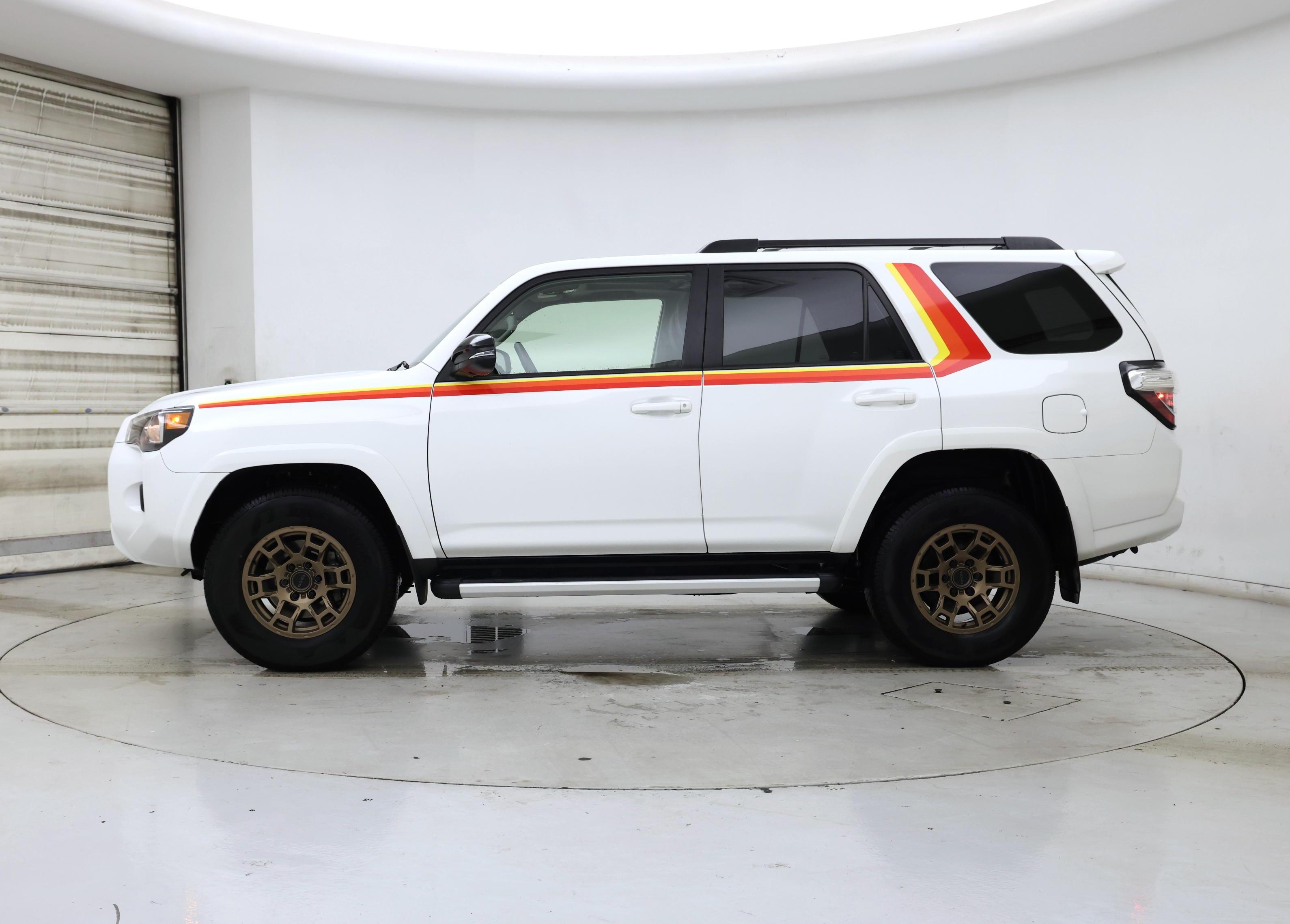 Thumbnail: 2023 Toyota 4Runner - 3