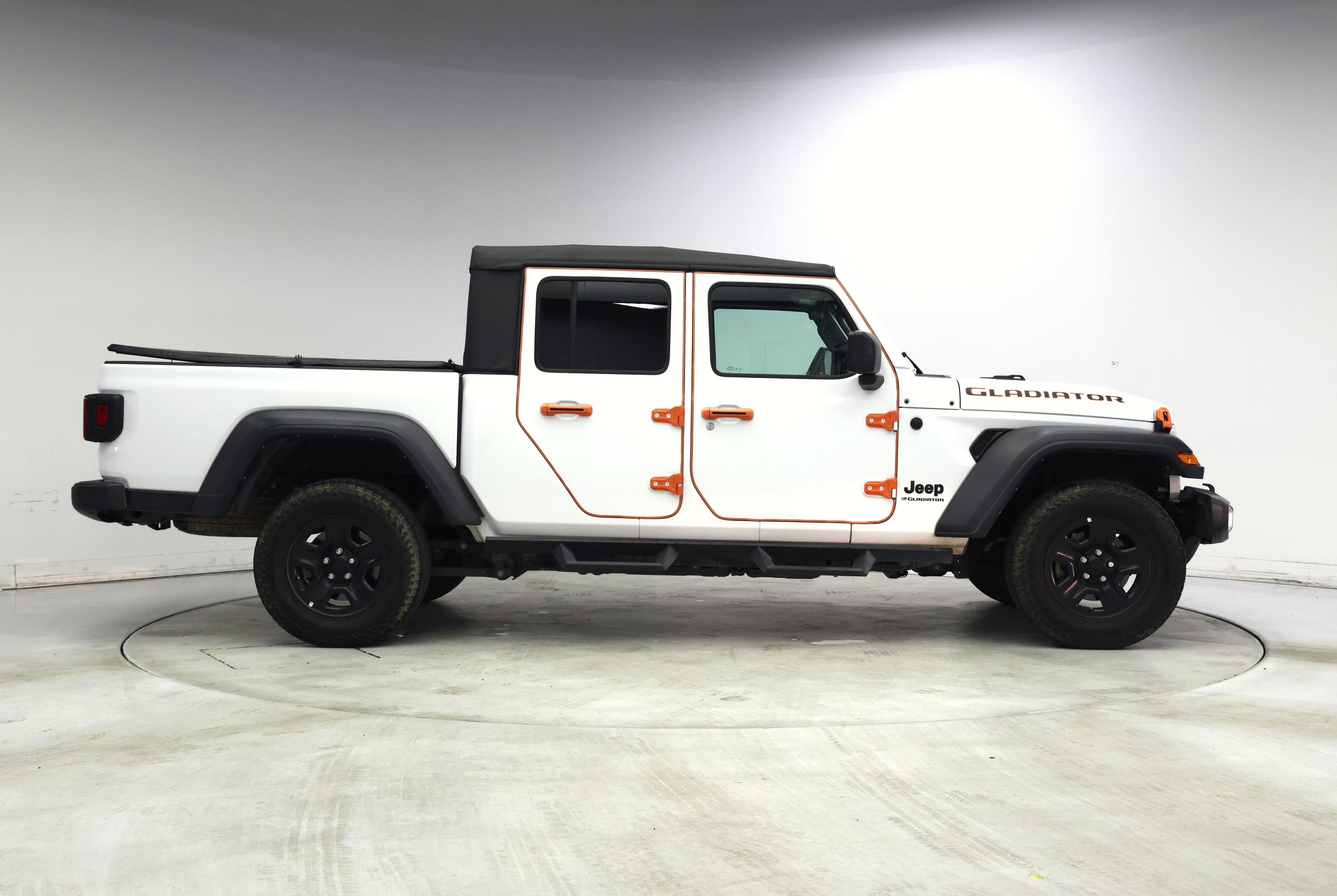 Thumbnail: 2023 Jeep Gladiator - 7
