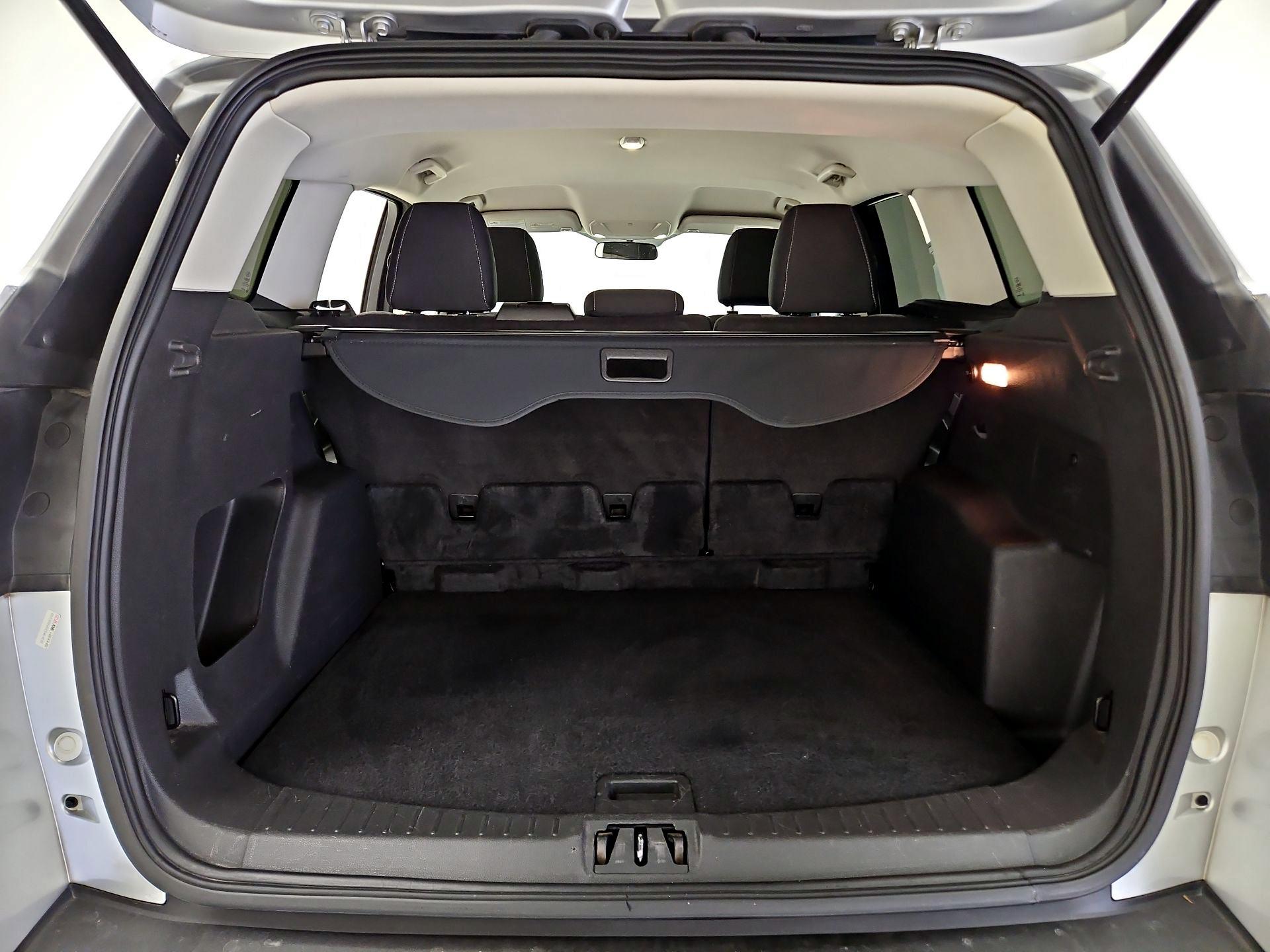 Thumbnail: 2017 Ford Escape - 20